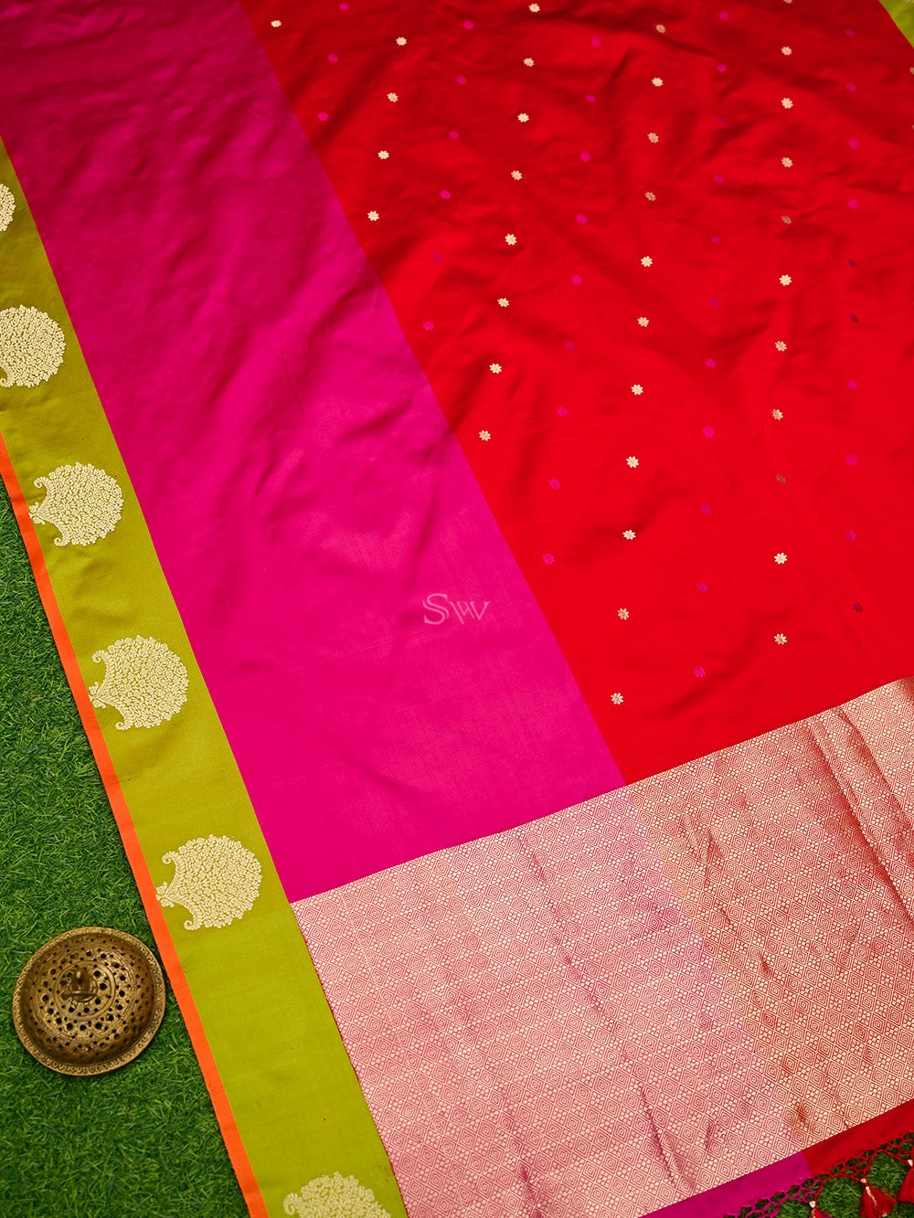 Red Pink Booti Satin Silk Handloom Banarasi Saree - Sacred Weaves