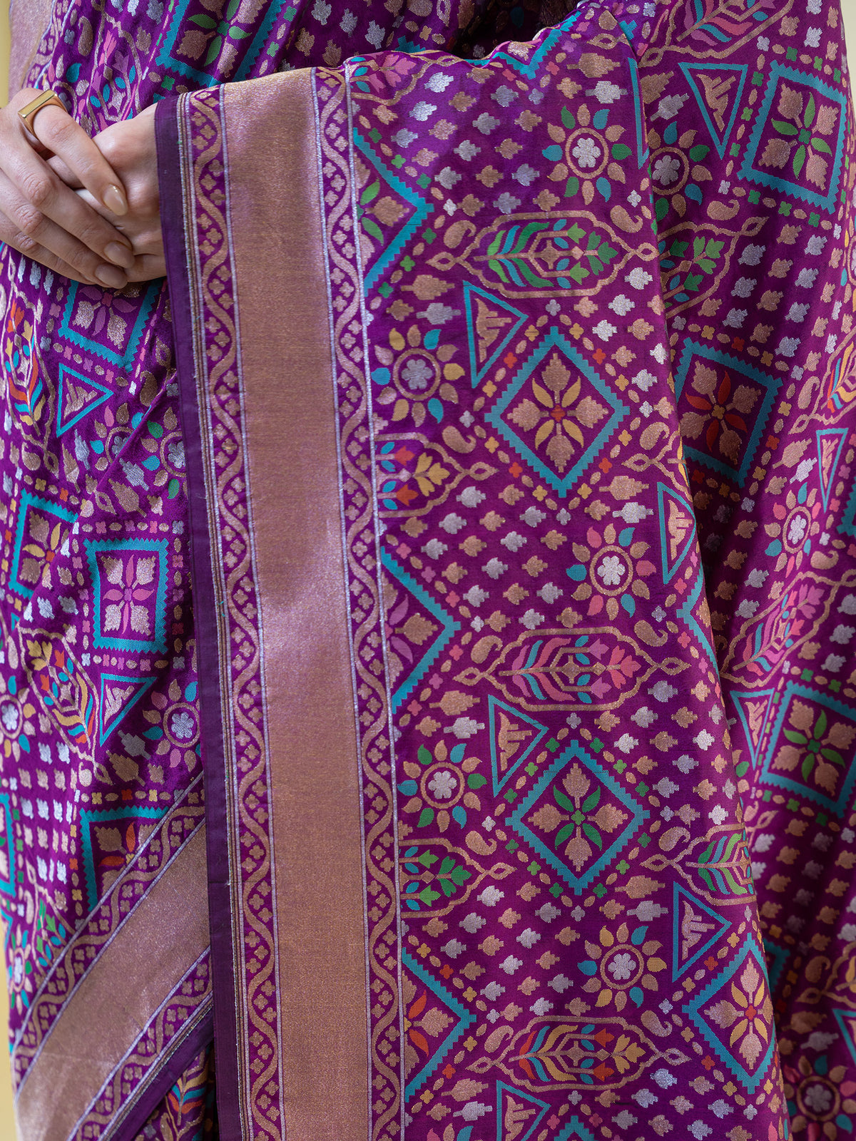 Dark Purple Jaal Katan Silk Handloom Banarasi Saree - Sacred Weaves