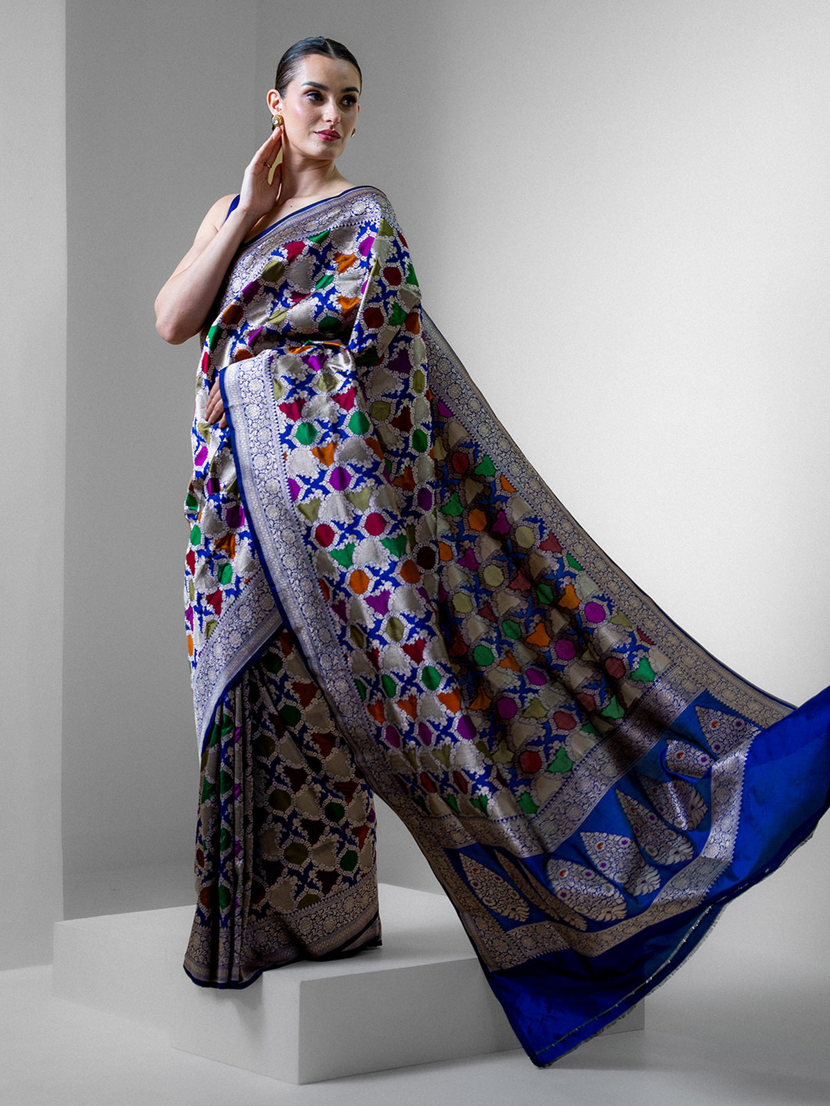 Navy Blue Rangkat Katan Silk Handloom Banarasi Saree - Sacred Weaves