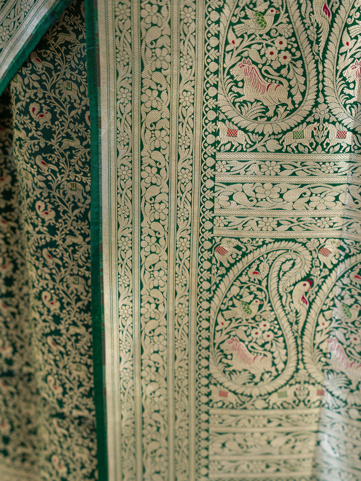 Bottle Green Shikargah Katan Silk Handloom Banarasi Saree - Sacred Weaves