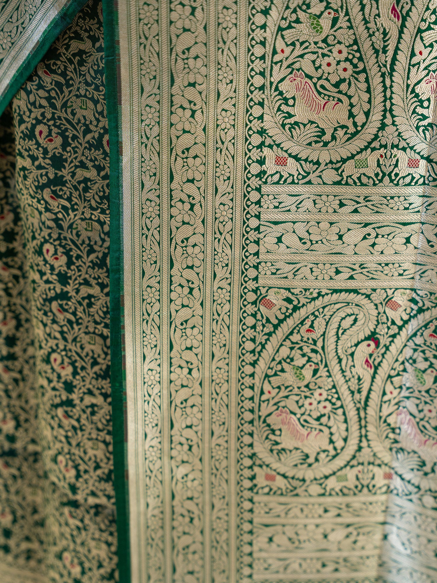 Bottle Green Shikargah Katan Silk Handloom Banarasi Saree - Sacred Weaves