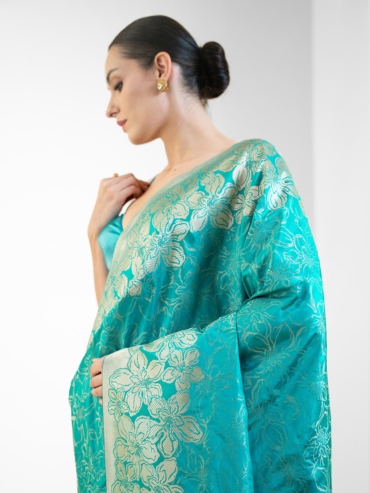 Aqua Green Jaal Katan Silk Handloom Banarasi Saree - Sacred Weaves