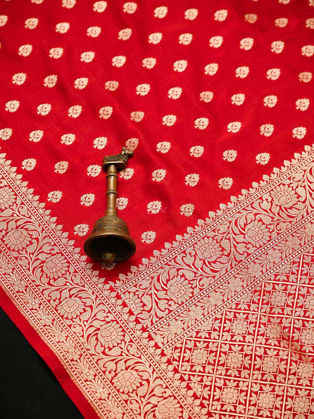 Red Booti Katan Silk Uppada Handloom Banarasi Saree