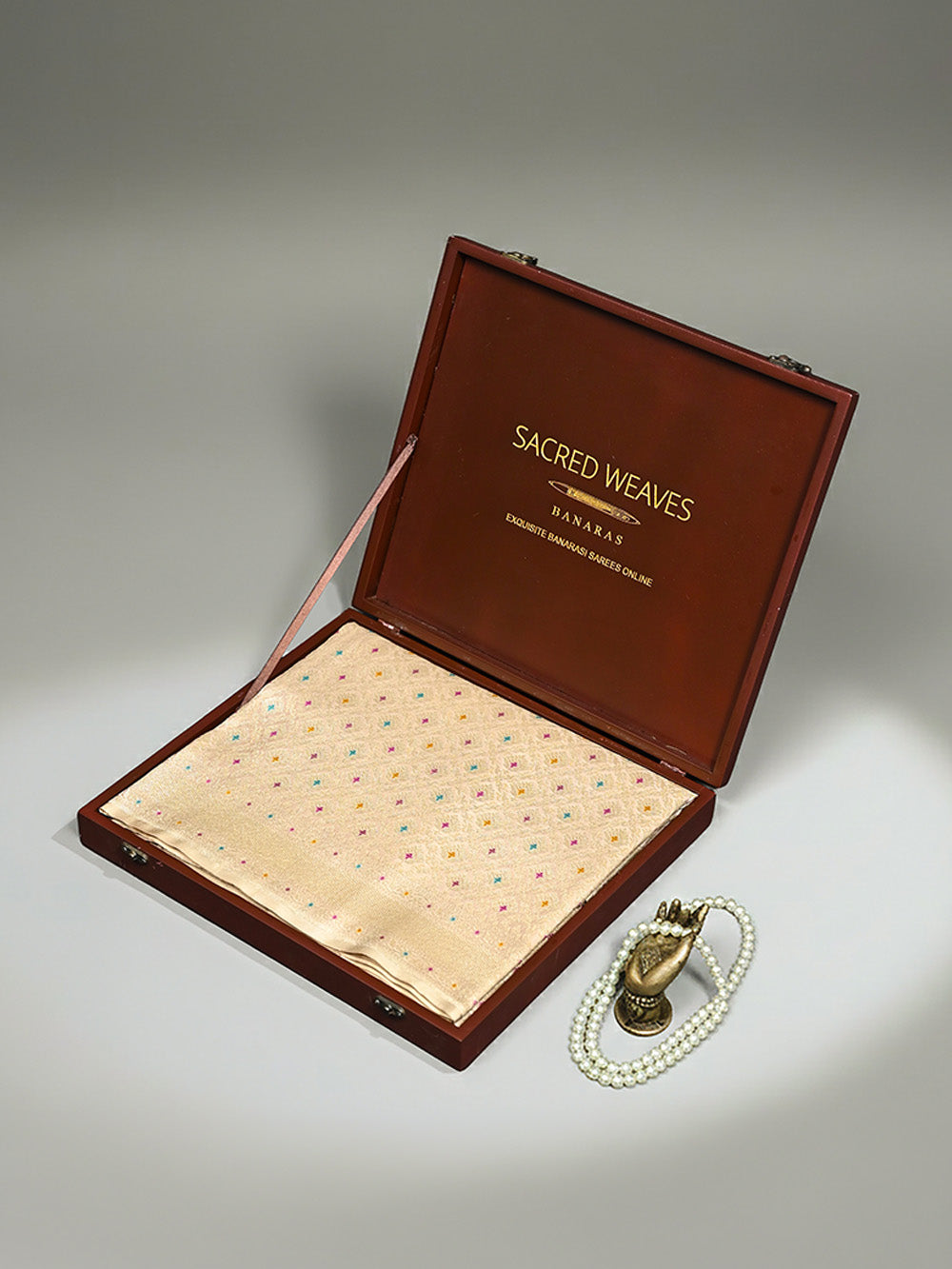 Beige Meenakari Brocade Handloom Banarasi Saree