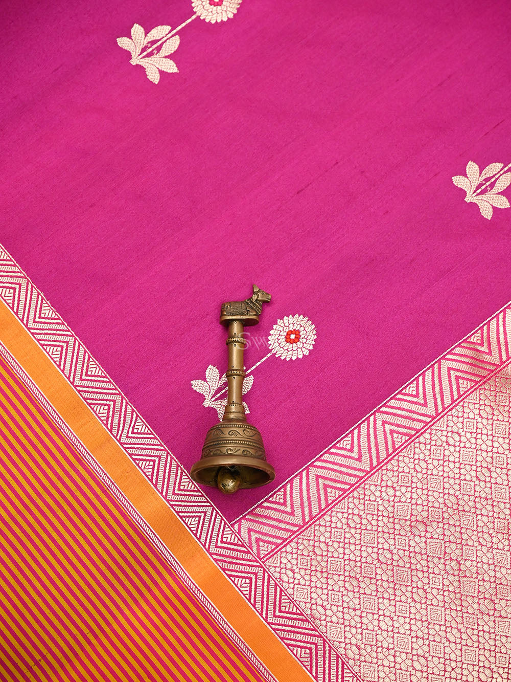 Magenta Booti Tussar Silk Handloom Banarasi Saree - Sacred Weaves