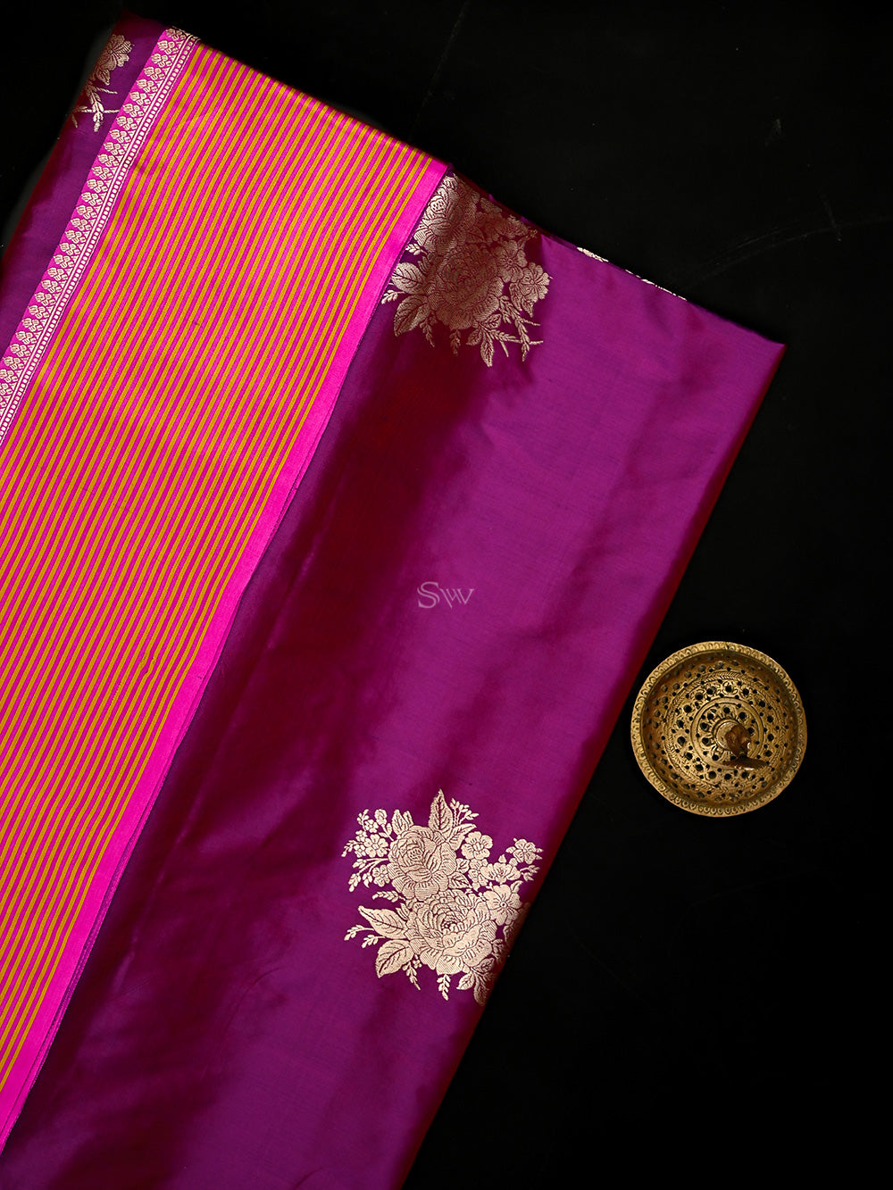 Purple Boota Pure Silk Handloom Banarasi Saree