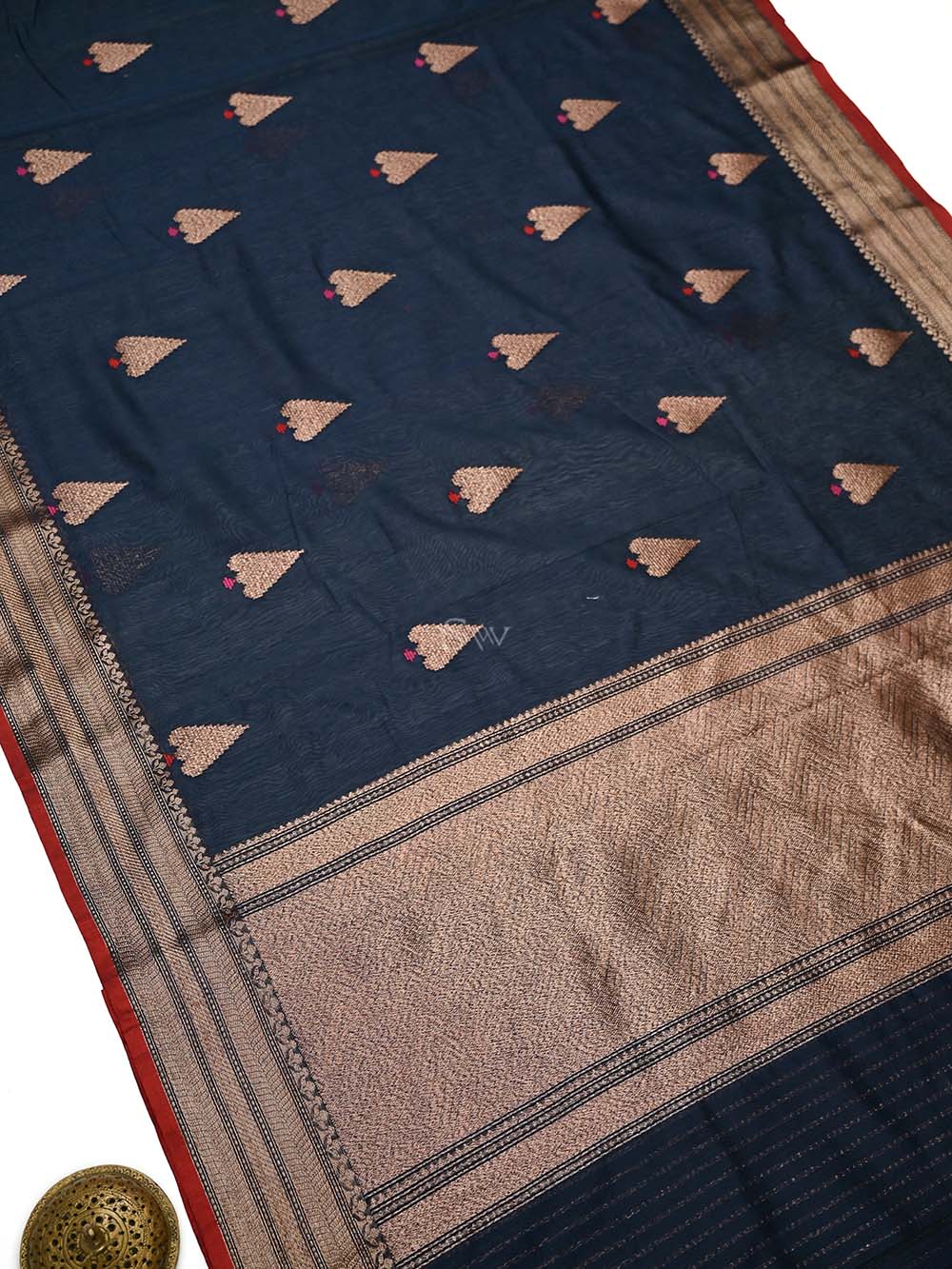 Navy Blue Booti Chanderi Silk Handloom Banarasi Saree