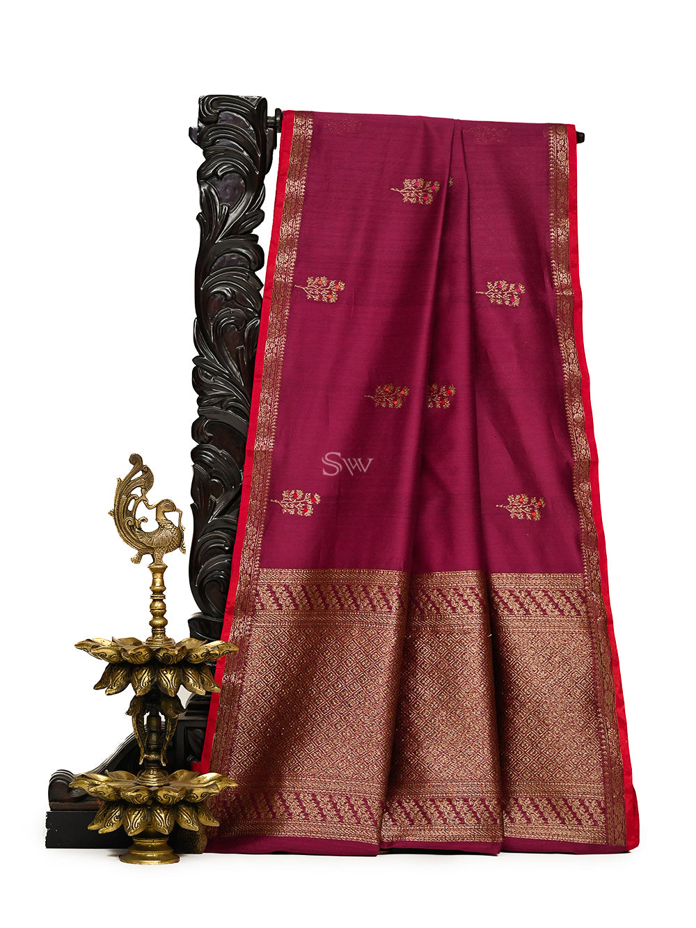 Dark Magenta Booti Chanderi Silk Handloom Banarasi Saree - Sacred Weaves