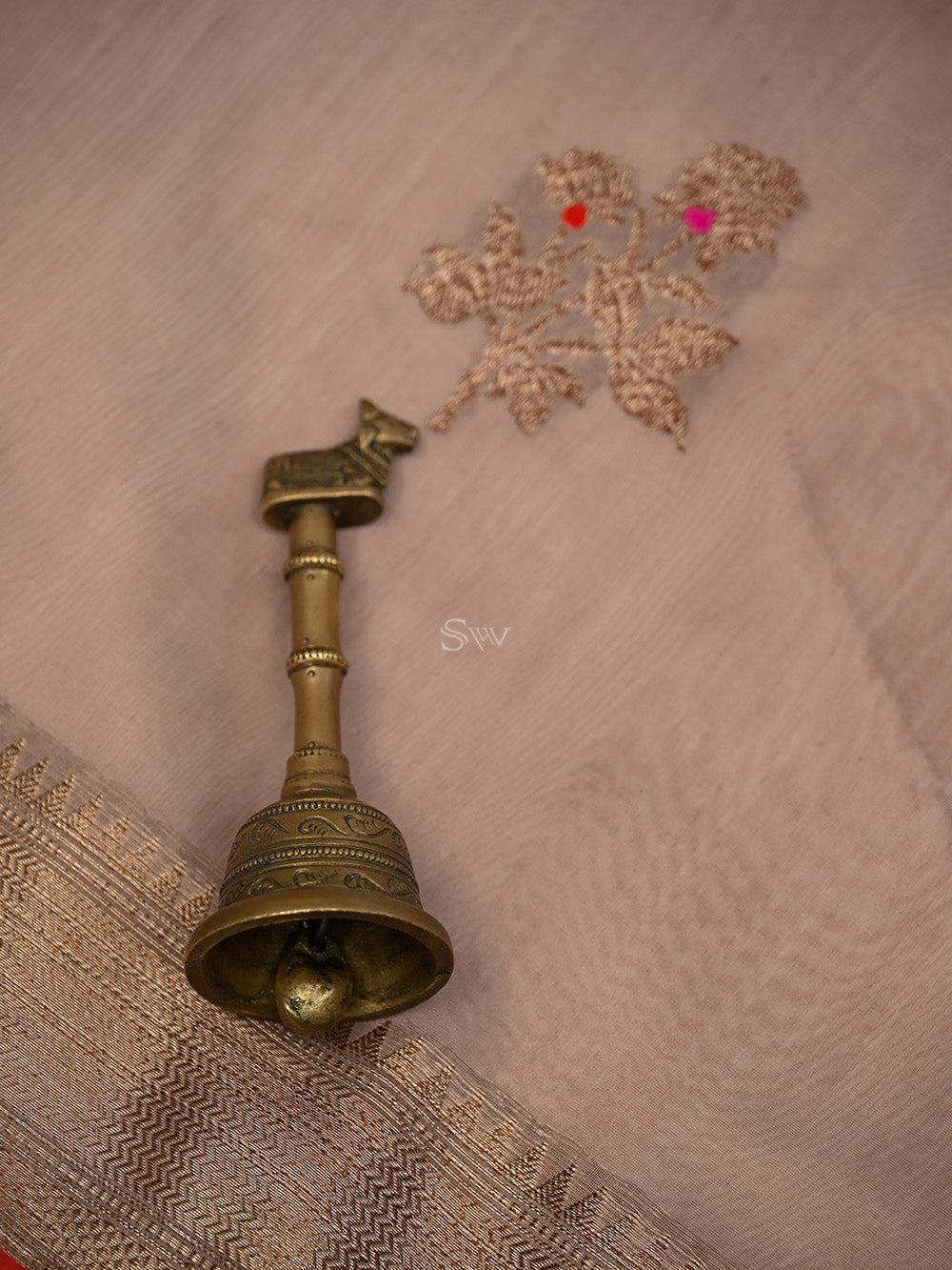 Dusty Pink Booti Chanderi Silk Handloom Banarasi Saree - Sacred Weaves