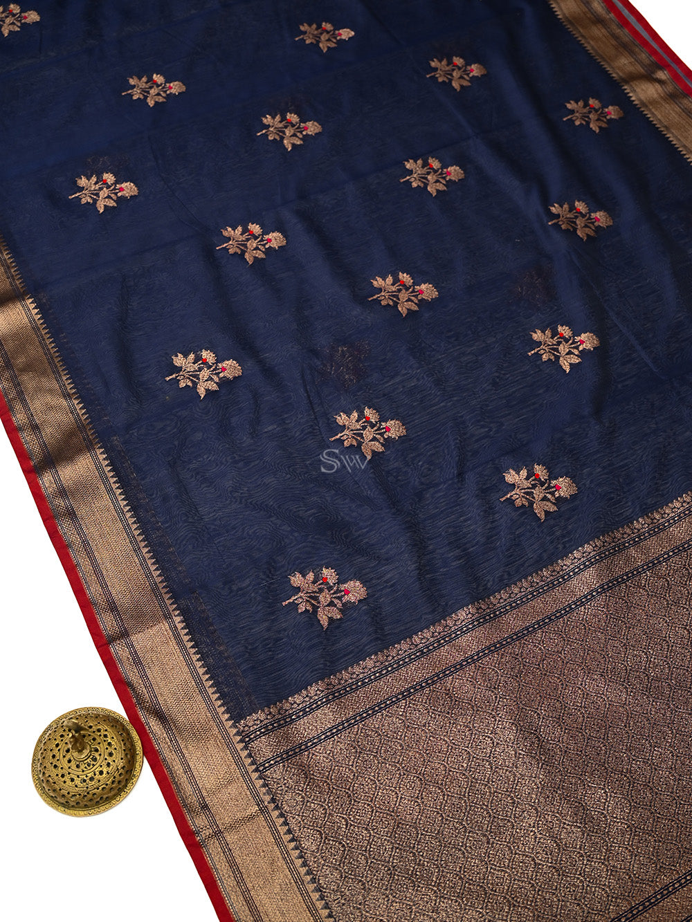 Navy Blue Booti Chanderi Silk Handloom Banarasi Saree - Sacred Weaves