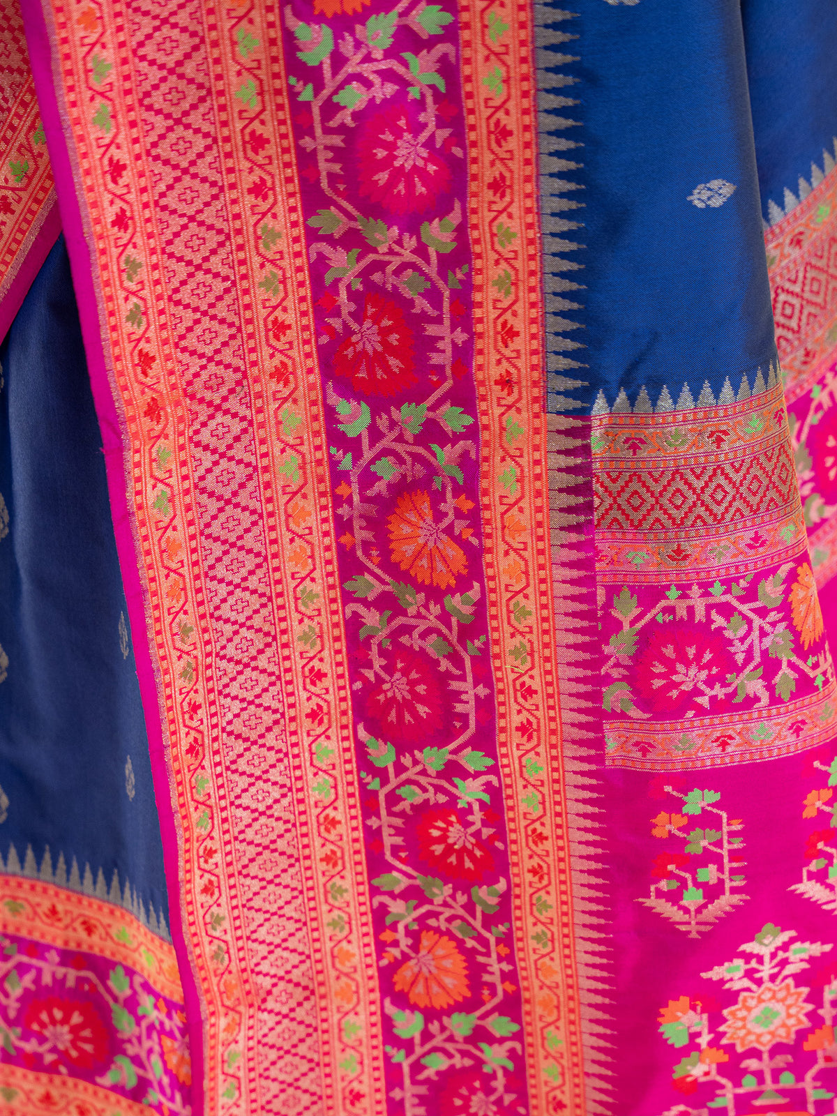 Blue Booti Katan Silk Handloom Banarasi Saree - Sacred Weaves