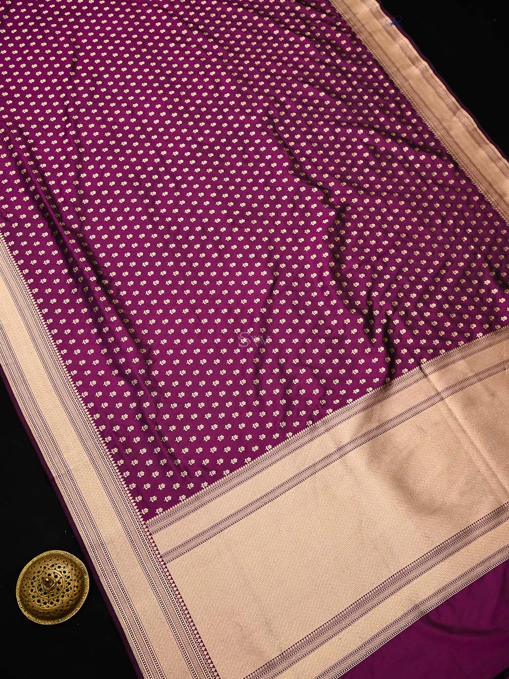 Wine Booti Katan Silk Uppada Handloom Banarasi Saree - Sacred Weaves