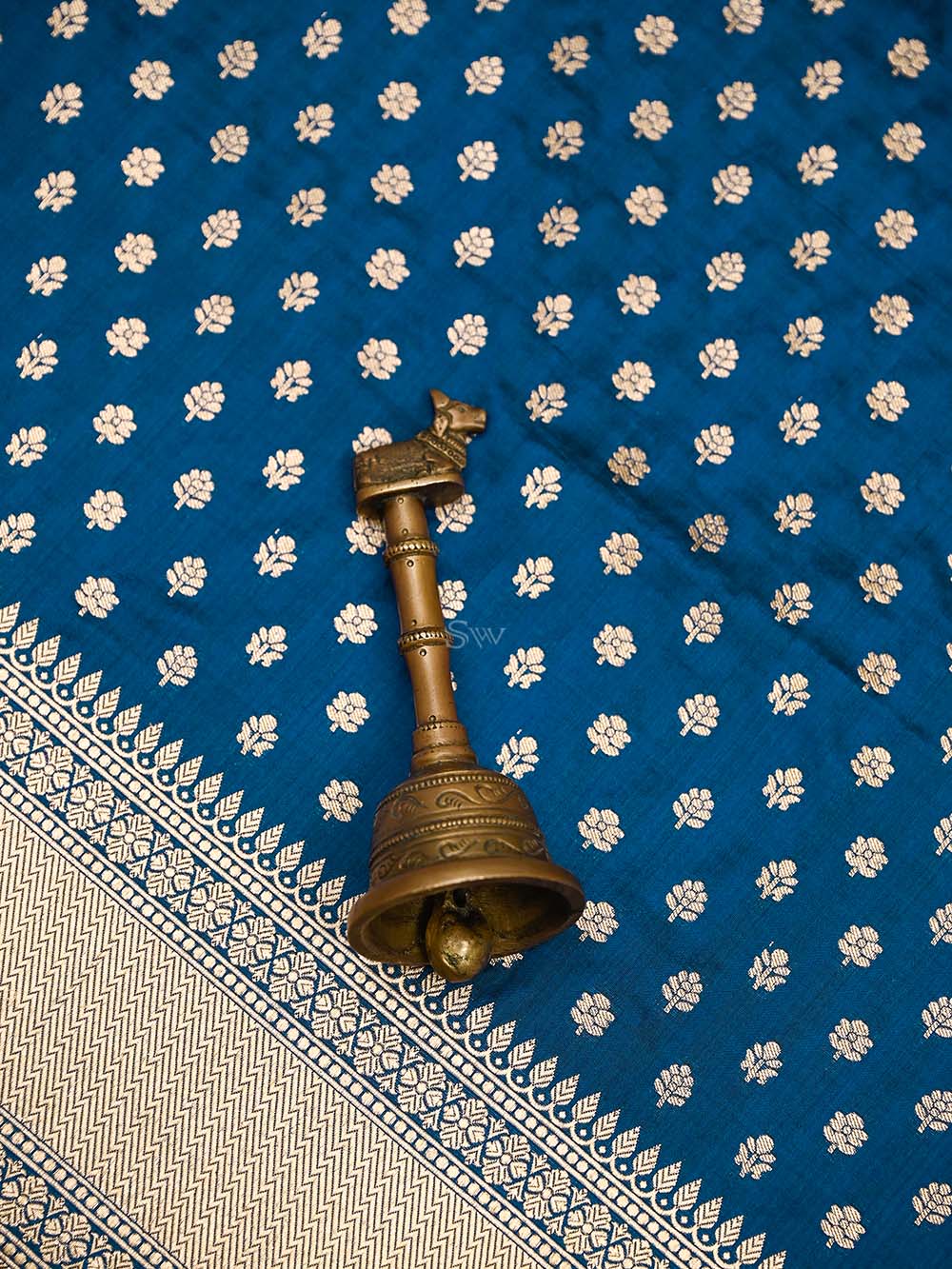 Midnight Blue Booti Katan Silk Uppada Handloom Banarasi Saree - Sacred Weaves