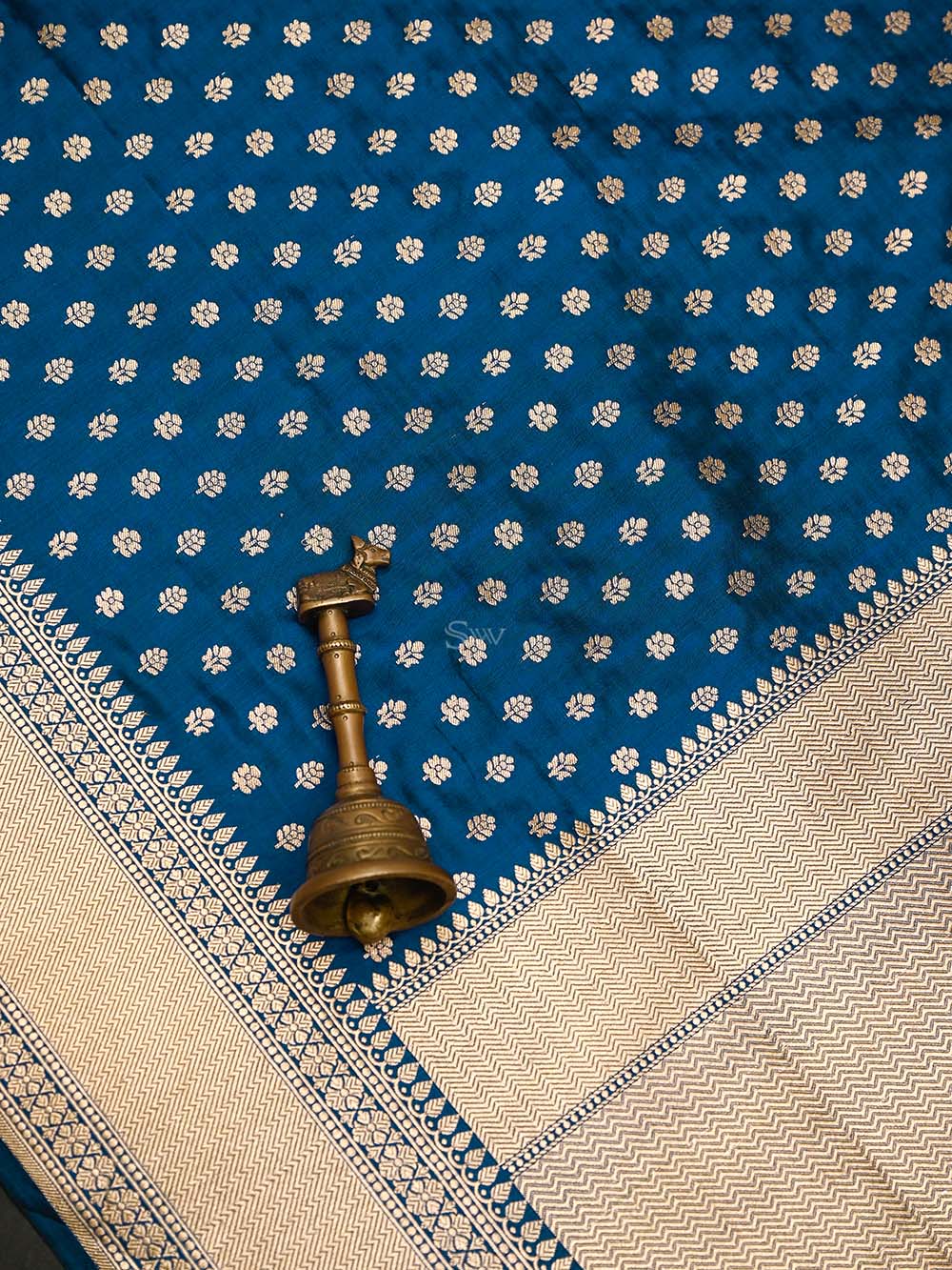 Midnight Blue Booti Katan Silk Uppada Handloom Banarasi Saree - Sacred Weaves