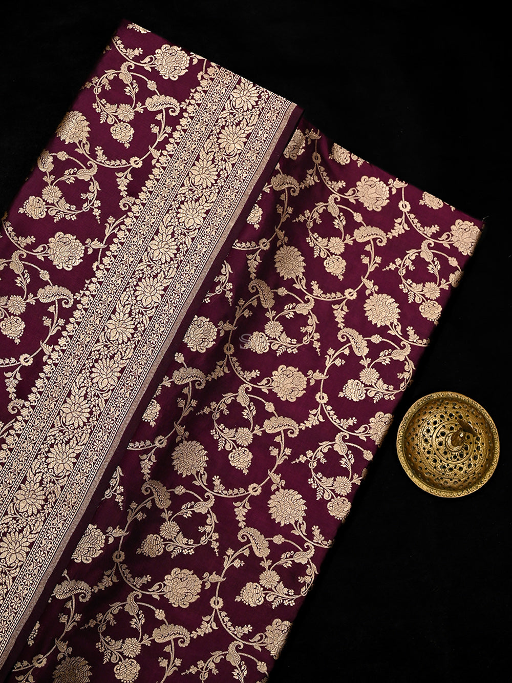 Wine Jaal Uppada Katan Silk Handloom Banarasi Saree - Sacred Weaves