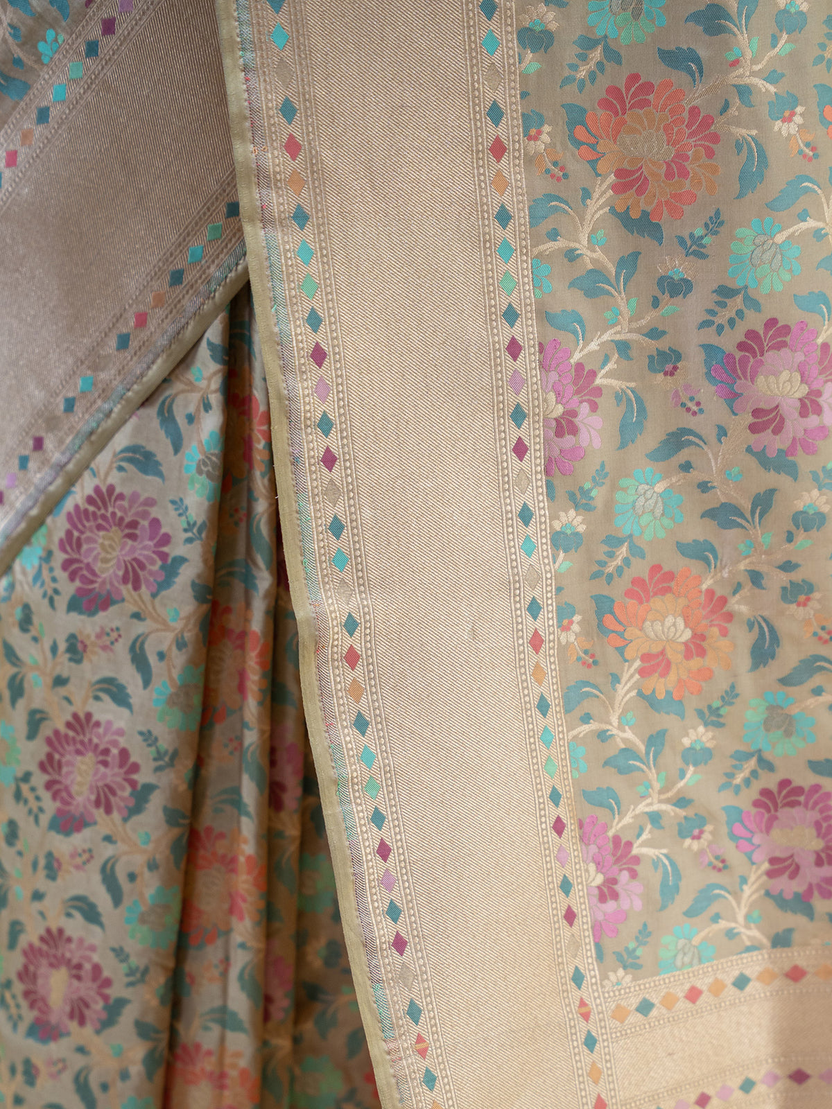 Beige Meenakari Katan Silk Handloom Banarasi Saree - Sacred Weaves