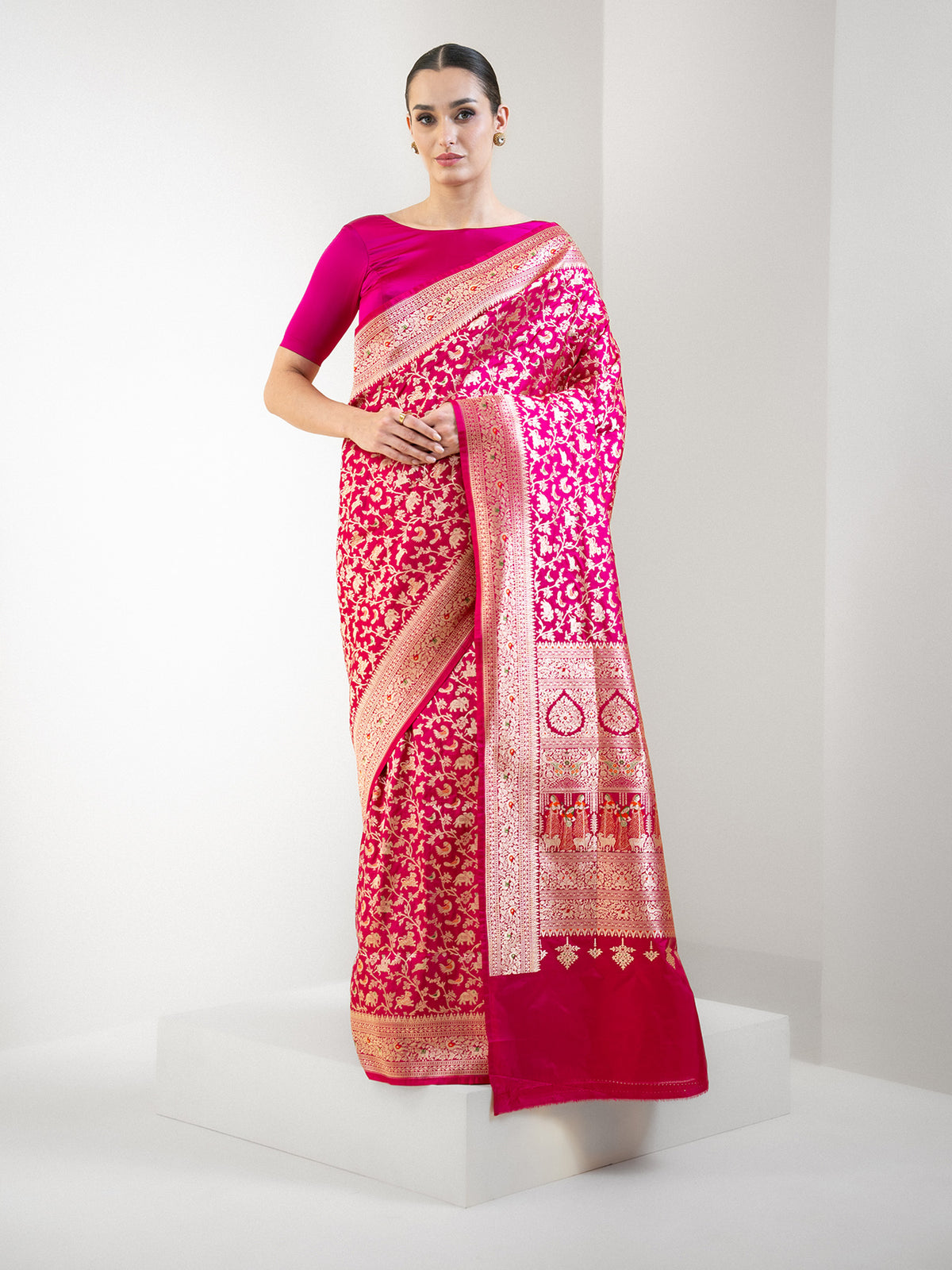Pink Red Shikargah Katan Silk Handloom Banarasi Saree