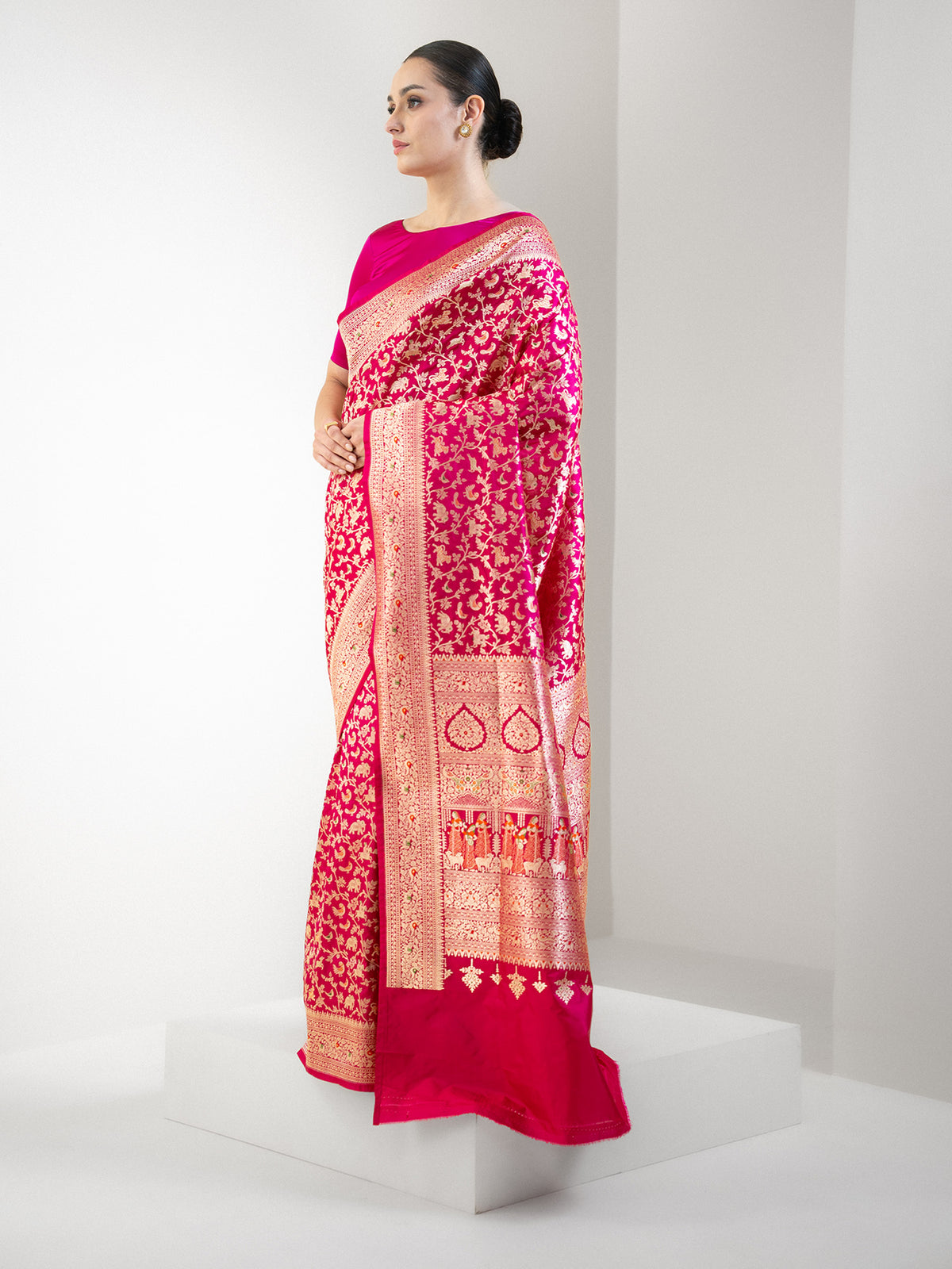 Pink Red Shikargah Katan Silk Handloom Banarasi Saree