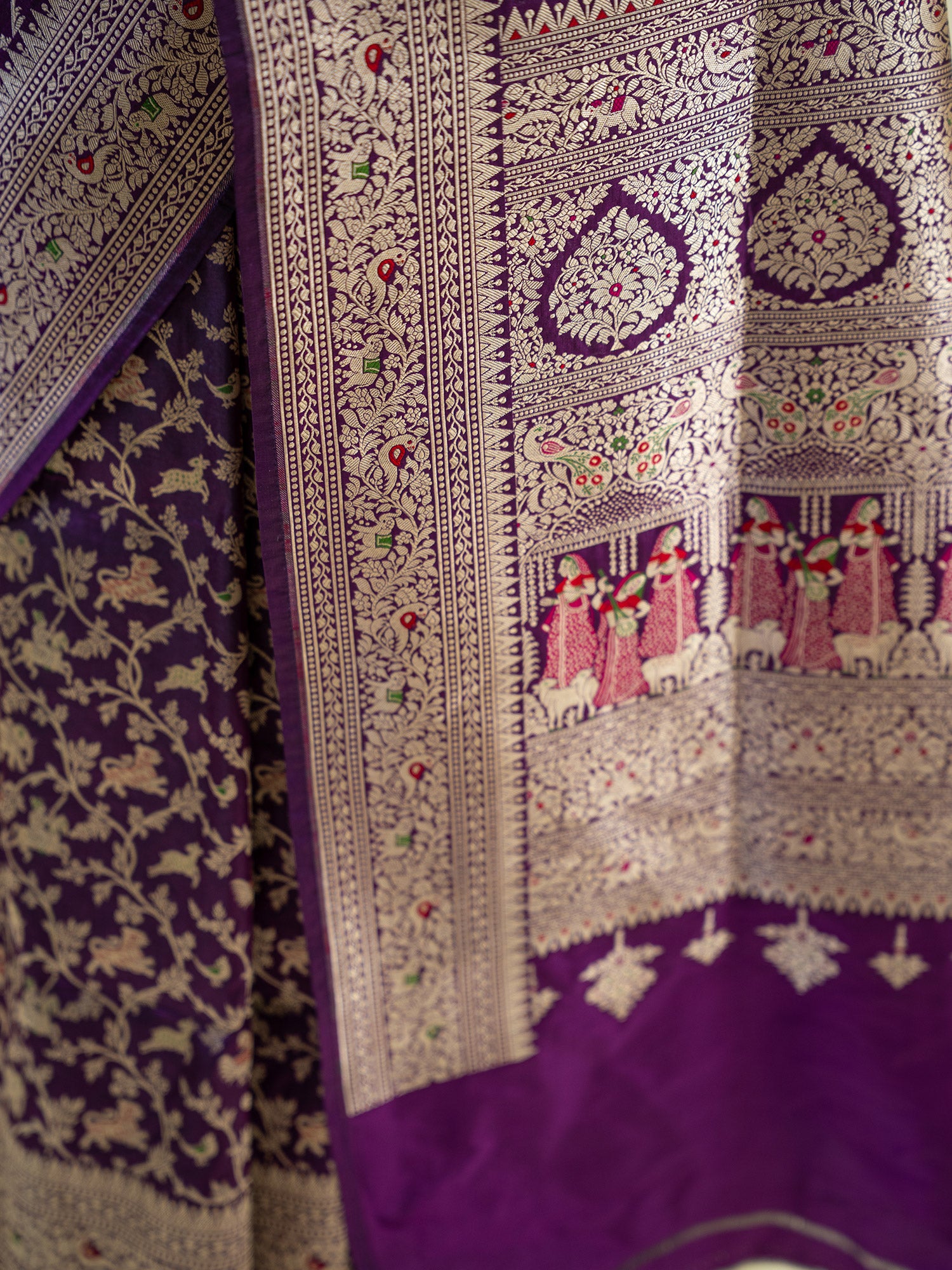 Dark Purple Shikargah Katan Silk Handloom Banarasi Saree - Sacred Weaves