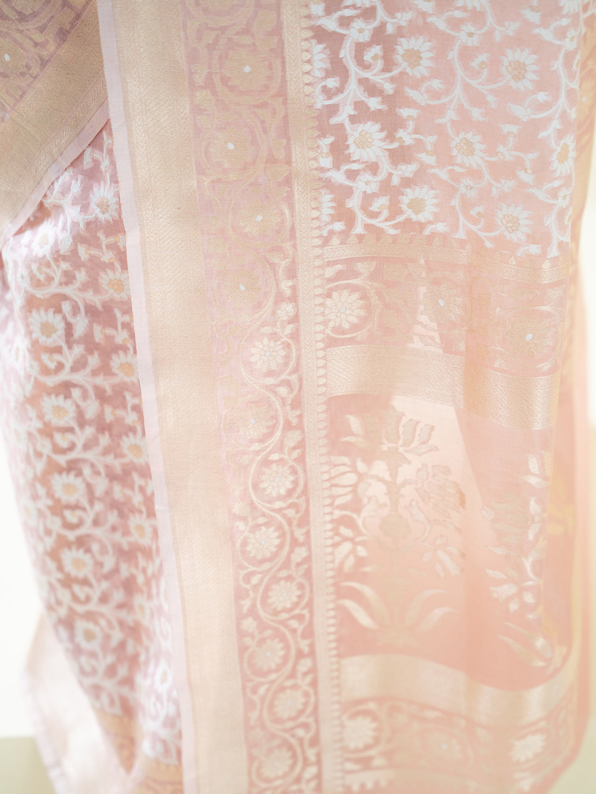 Pastel Pink Jaal Organza Handloom Banarasi Saree - Sacred Weaves