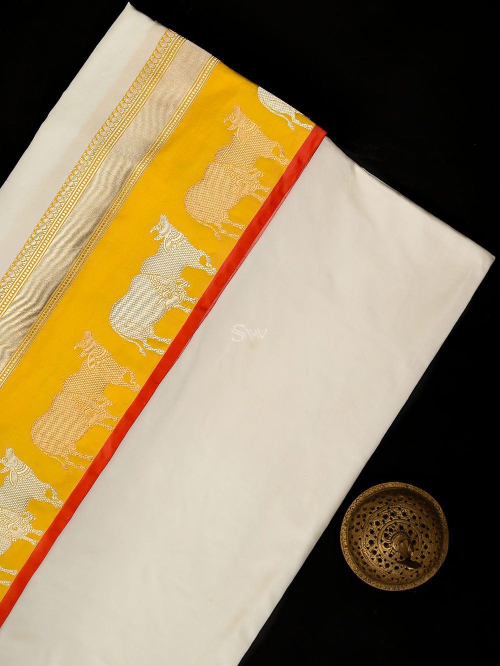 Off White Satin Silk Handloom Banarasi Saree