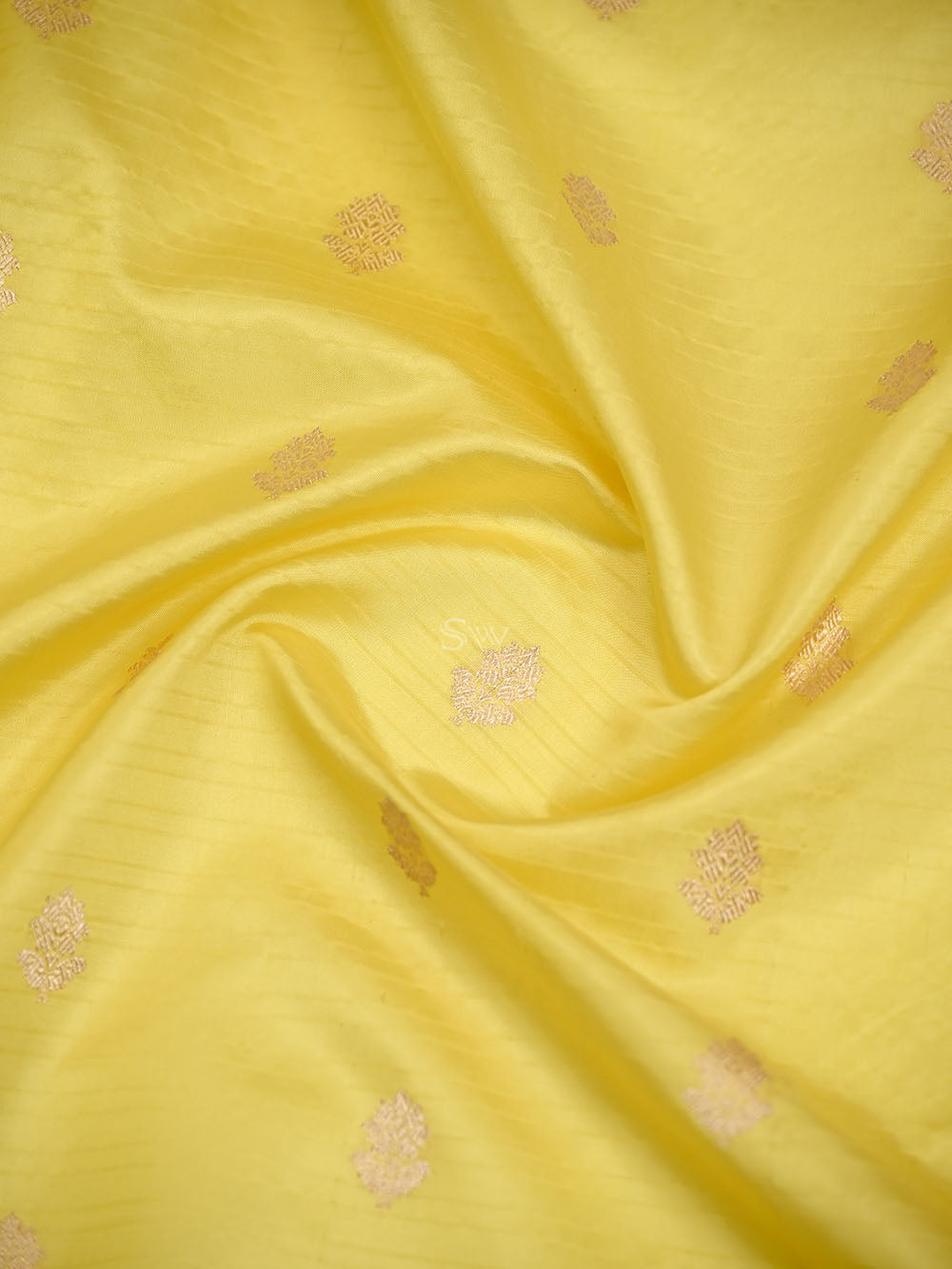 Light Yellow Booti Katan Silk Handloom Banarasi Saree - Sacred Weaves