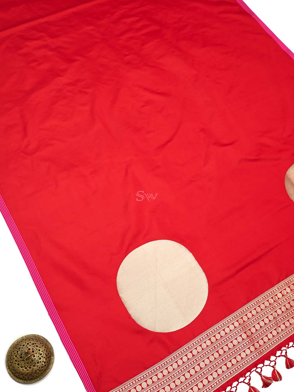 Red Plain Satin Silk Handloom Banarasi Saree - Sacred Weaves