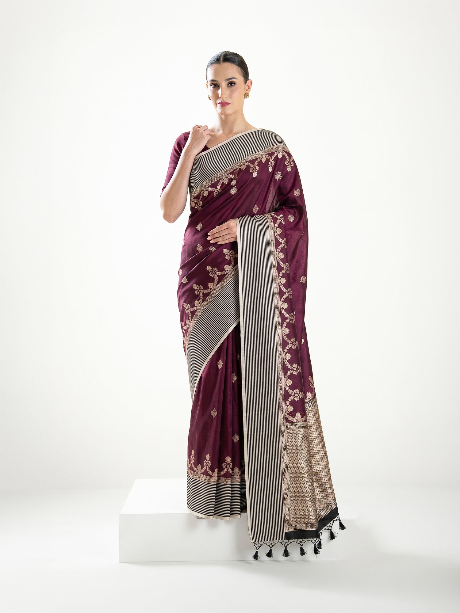 Dark Wine Booti Tussar Silk Handloom Banarasi Saree - Sacred Weaves