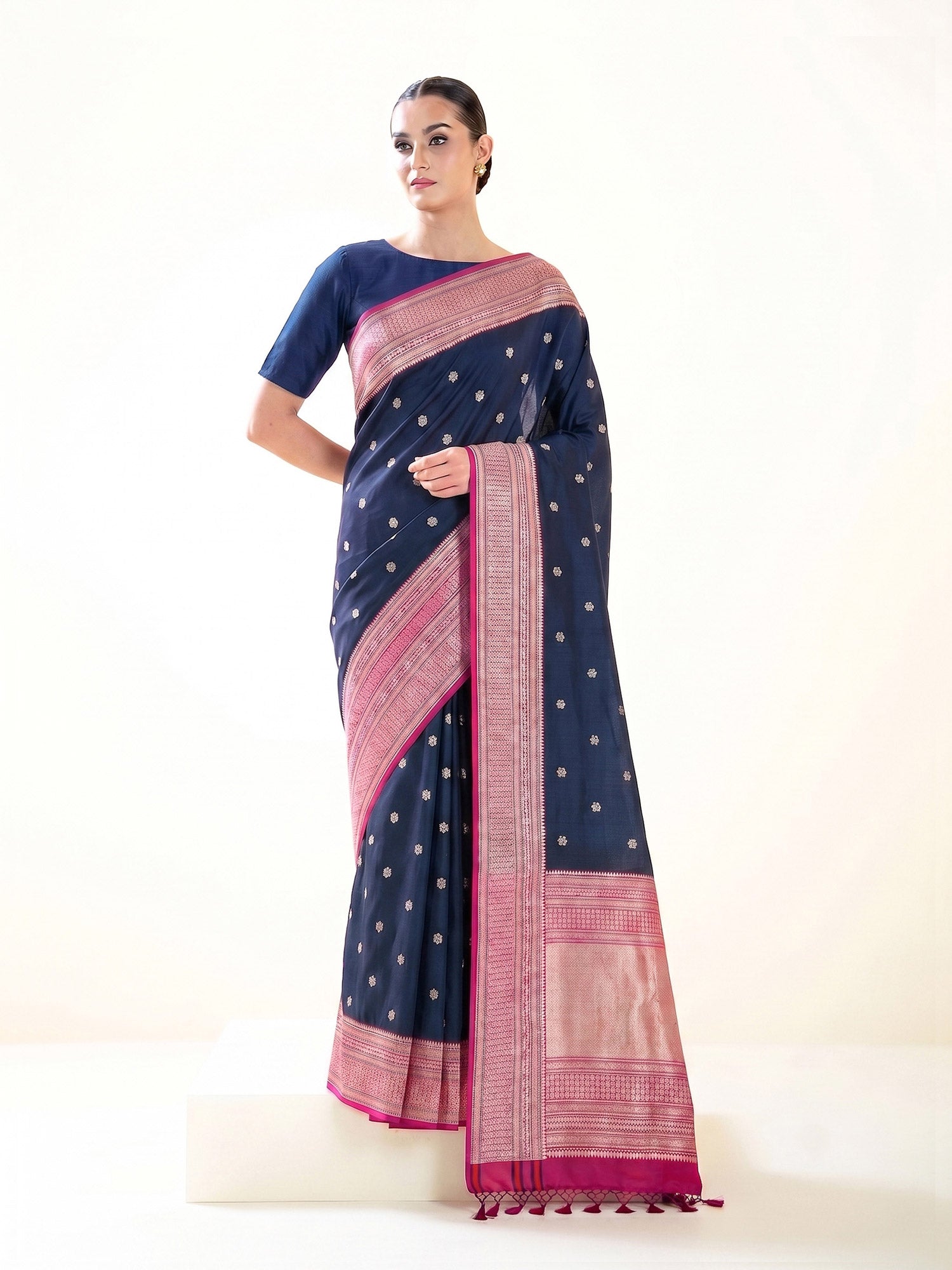 Navy Blue Booti Tussar Silk Handloom Banarasi Saree - Sacred Weaves