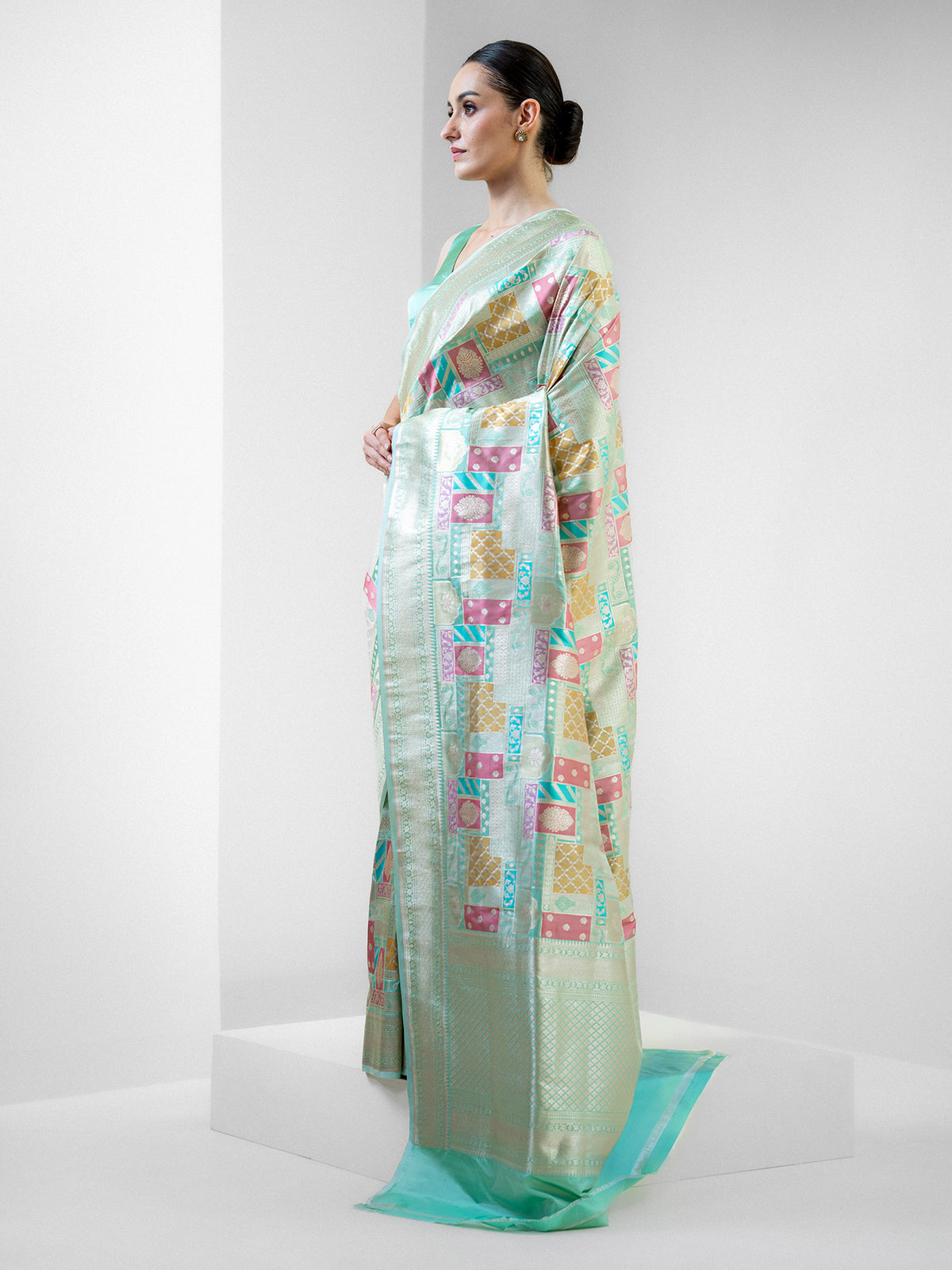 Mint Green Rangkat Katan Silk Handloom Banarasi Saree - Sacred Weaves