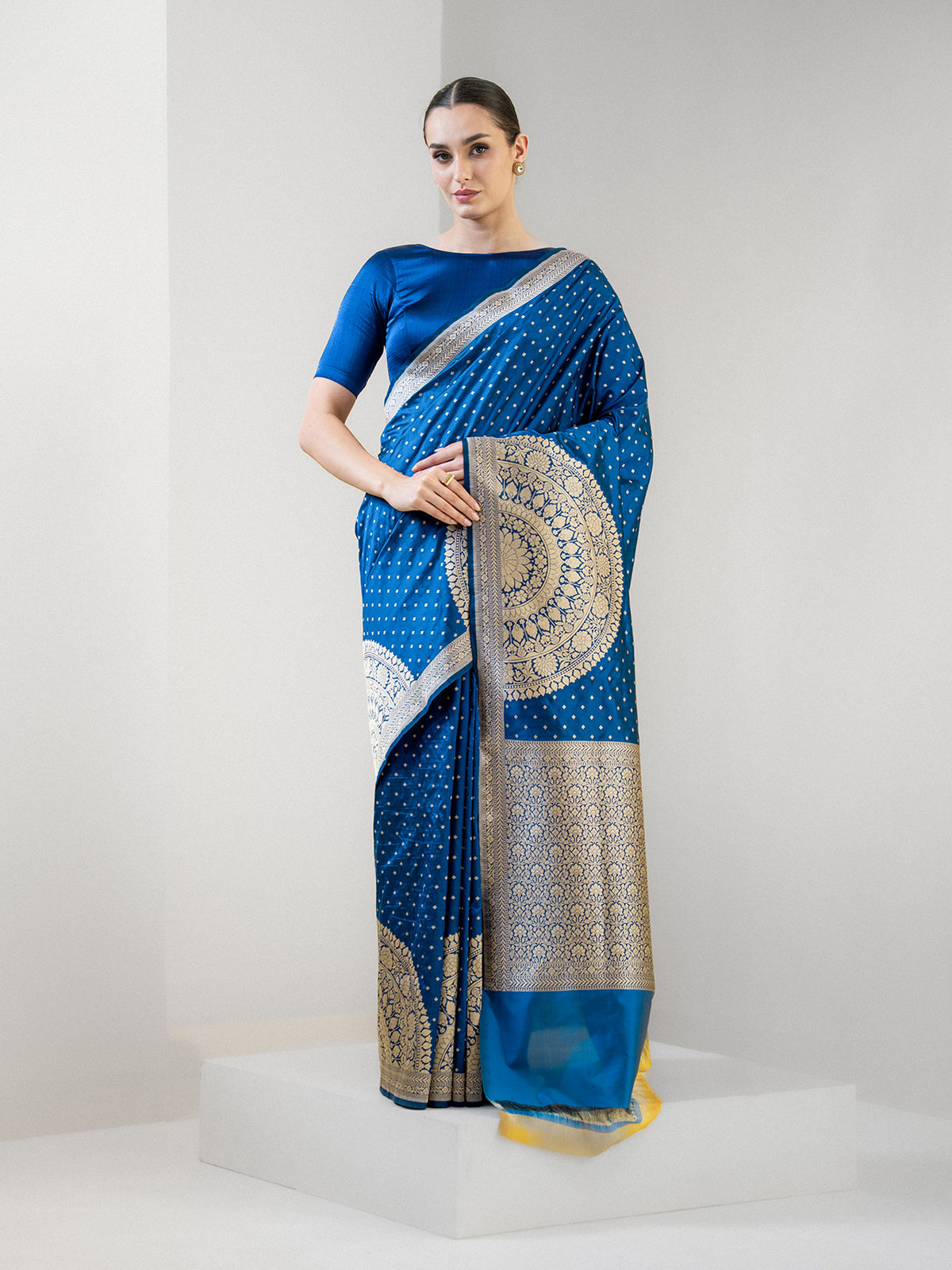 Blue Booti Katan Silk Handloom Banarasi Saree - Sacred Weaves