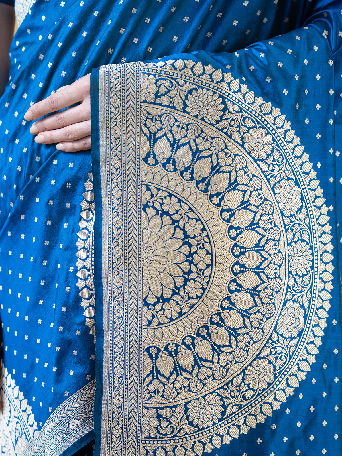 Blue Booti Katan Silk Handloom Banarasi Saree - Sacred Weaves