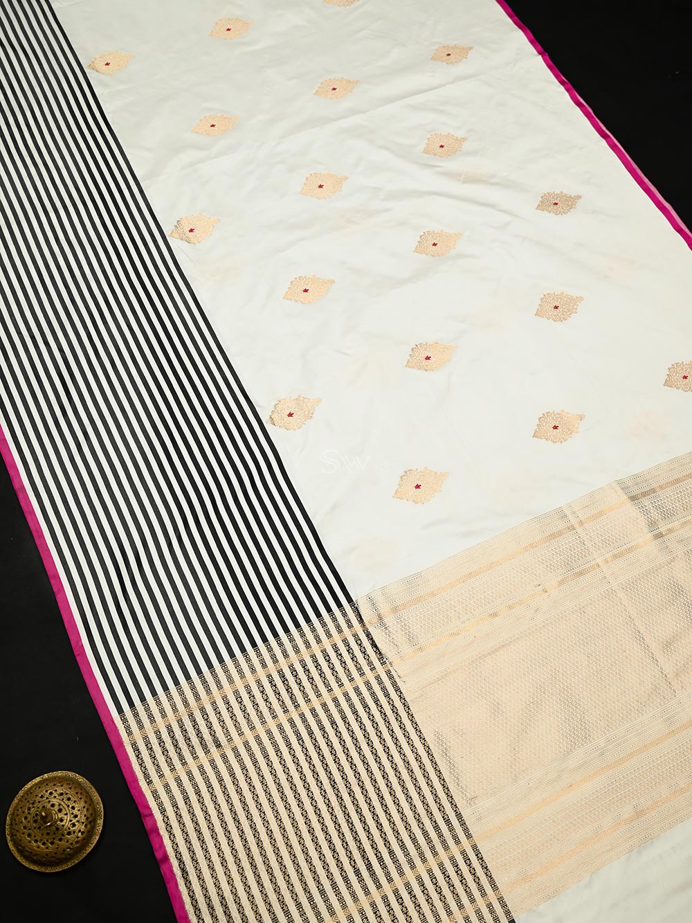 White Booti Satin Silk Handloom Banarasi Saree - Sacred Weaves