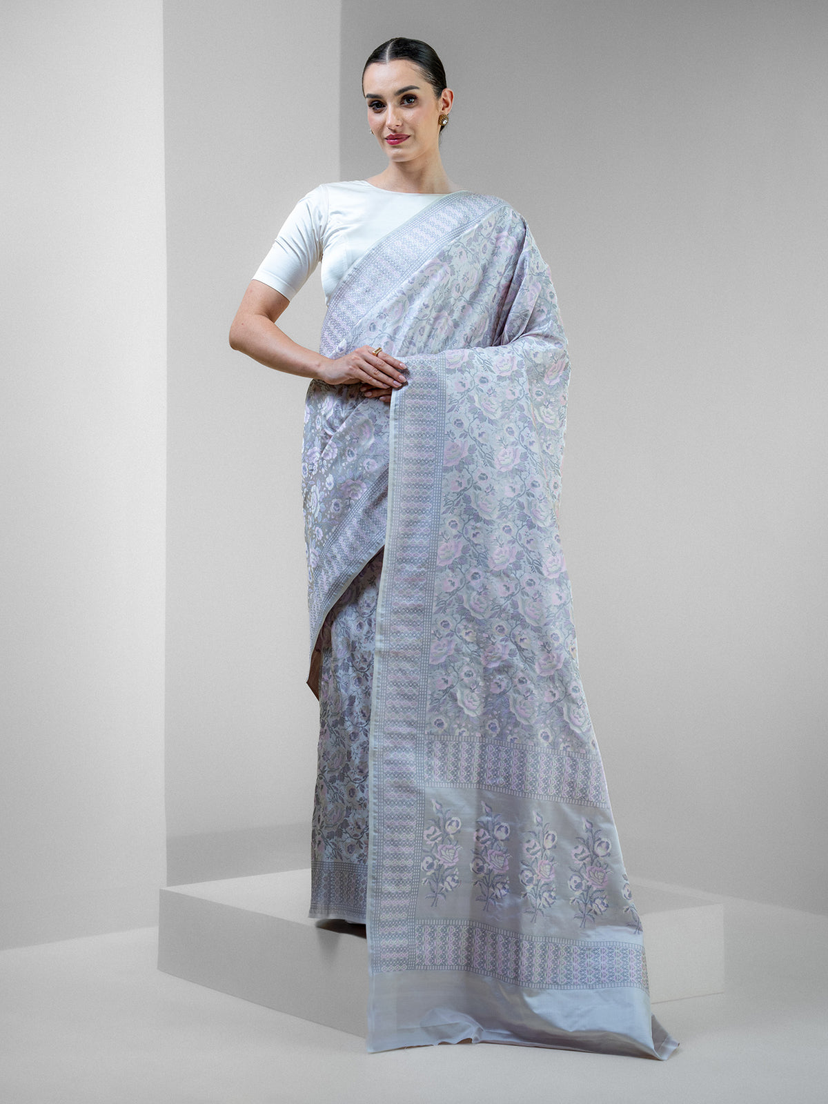 Pastel Lilac Tanchoi Silk Handloom Banarasi Saree - Sacred Weaves