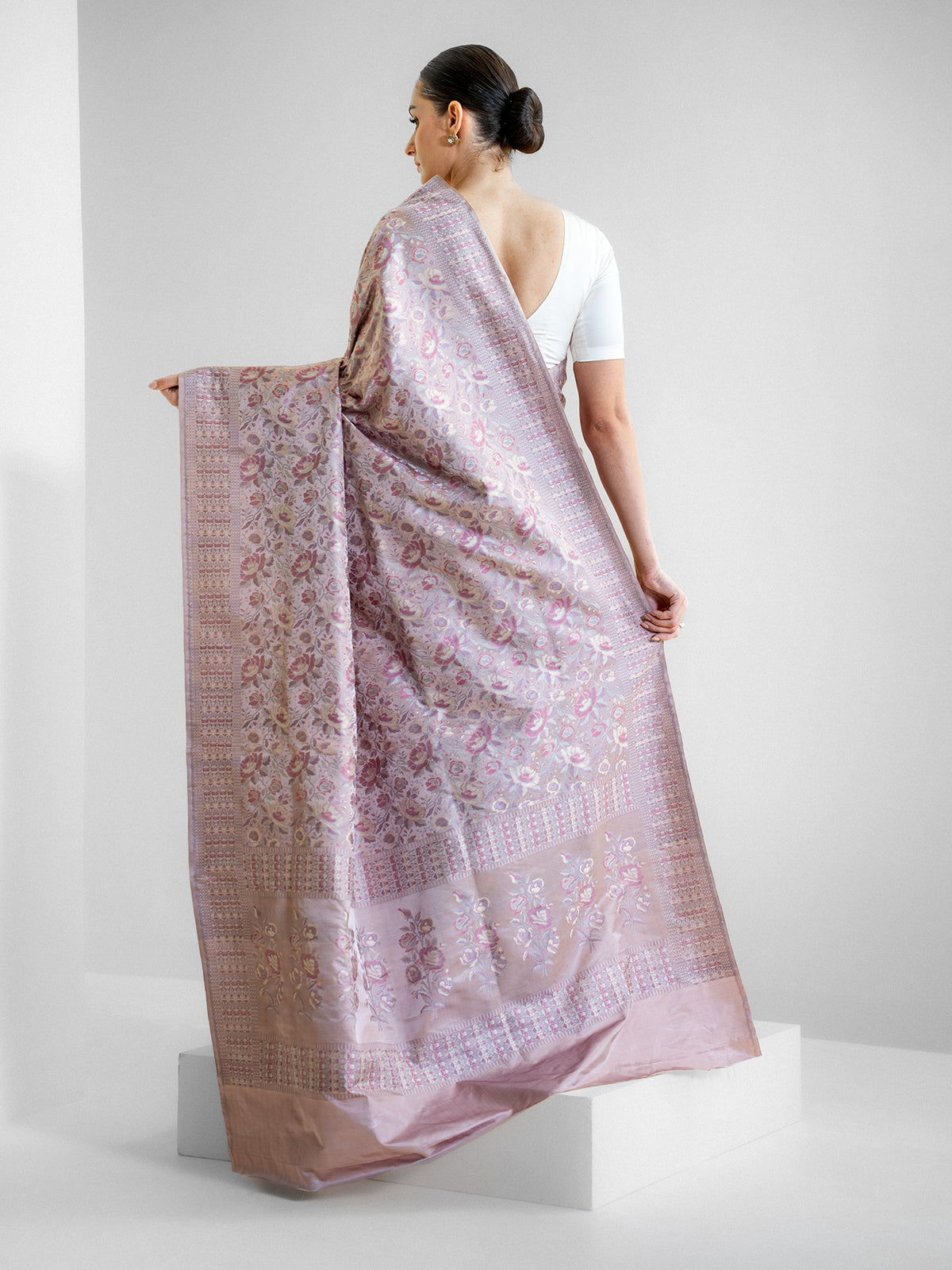 Dusty Pink Tanchoi Silk Handloom Banarasi Saree - Sacred Weaves
