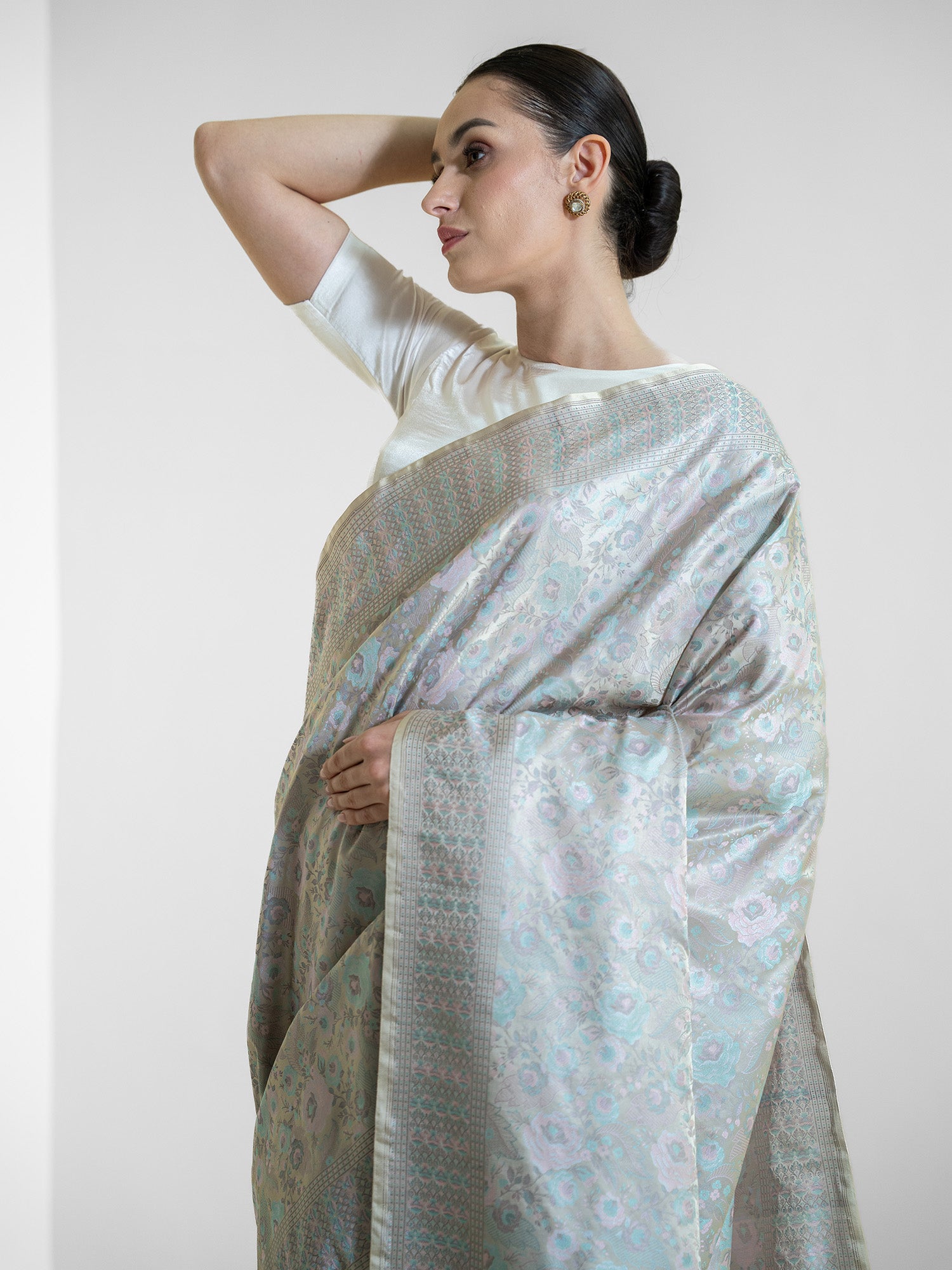 Beige Grey Tanchoi Silk Handloom Banarasi Saree - Sacred Weaves
