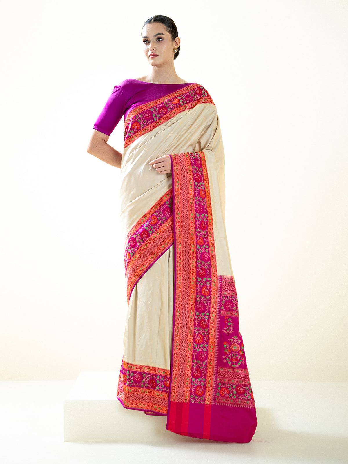 Cream Booti Katan Silk Handloom Banarasi Saree - Sacred Weaves