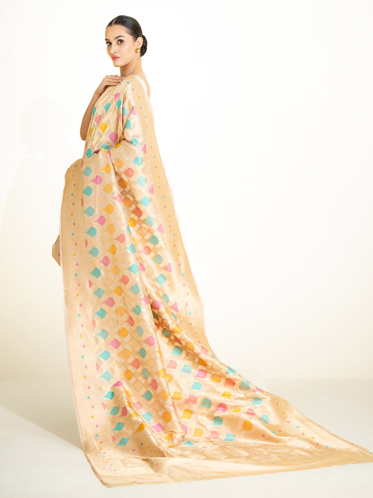 Cream Rangkat Katan Silk Handloom Banarasi Saree - Sacred Weaves