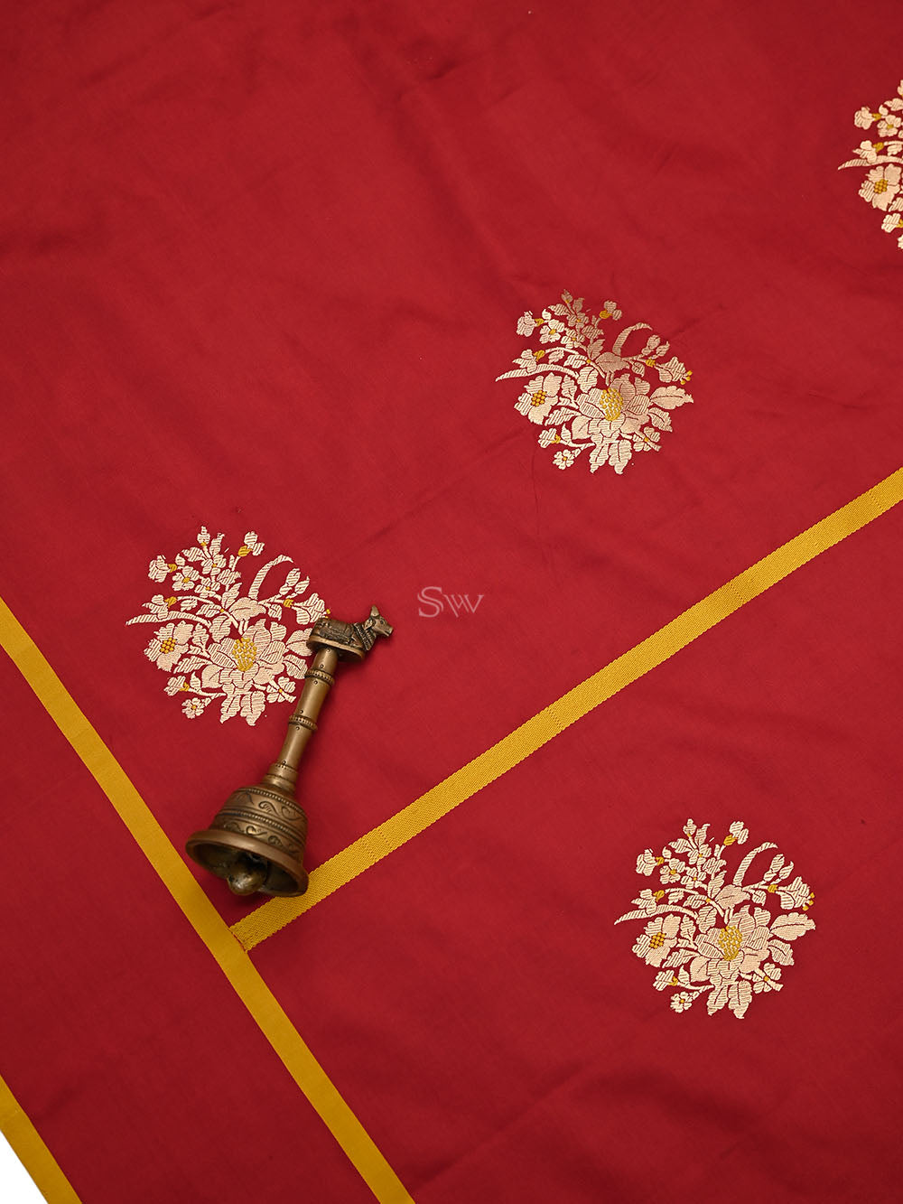 Maroon Plain Meenakari Satin Silk Handloom Banarasi Saree - Sacred Weaves