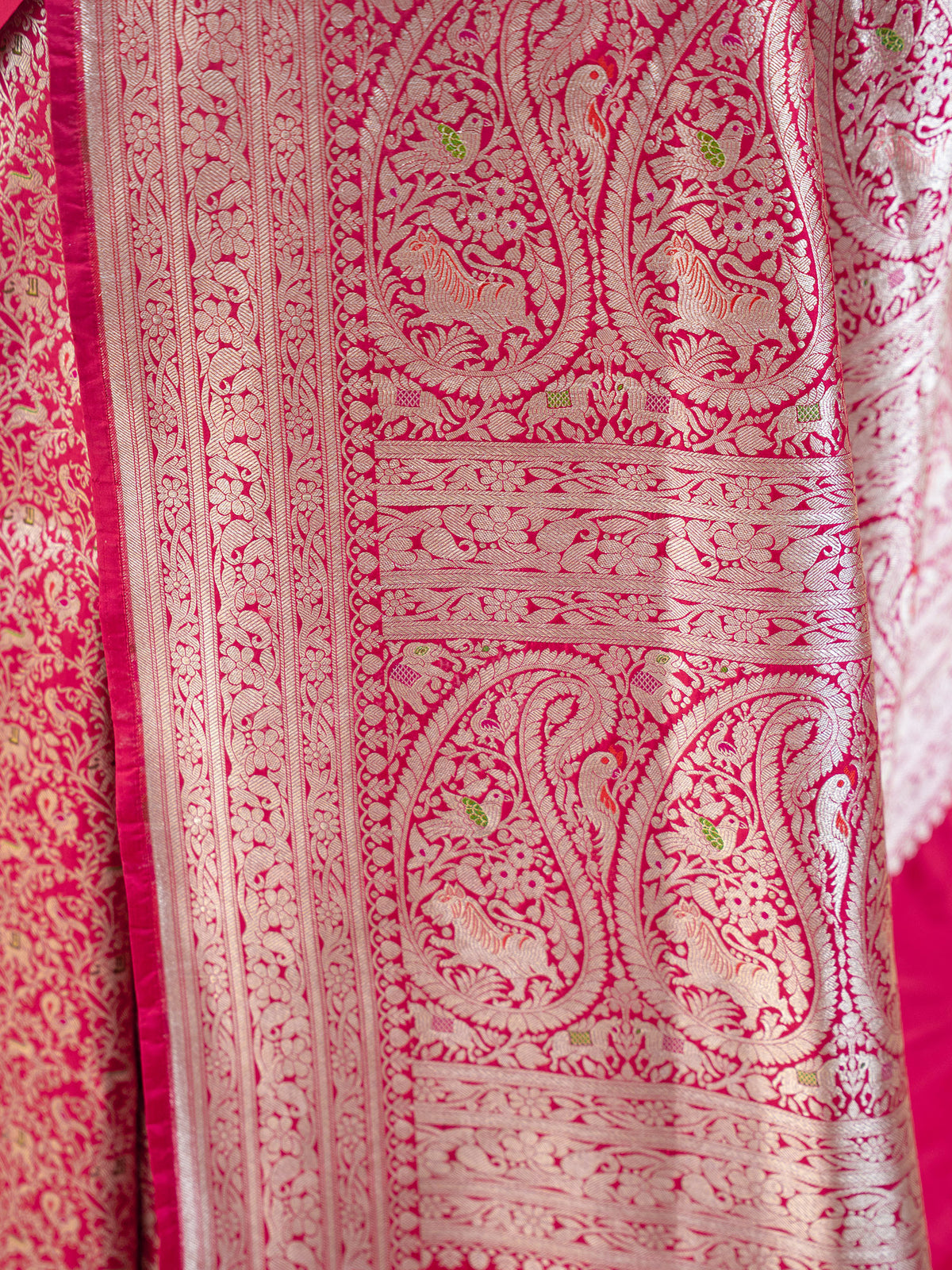 Dark Pink Shikargah Katan Silk Handloom Banarasi Saree - Sacred Weaves