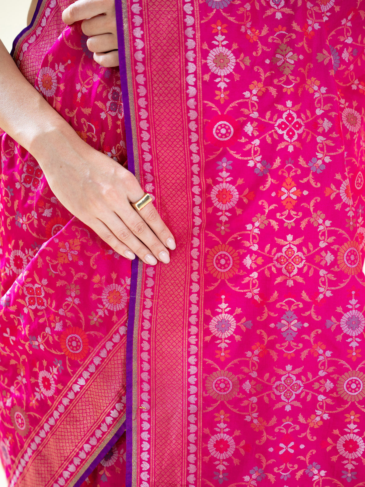 Magenta Jaal Katan Silk Handloom Banarasi Saree - Sacred Weaves