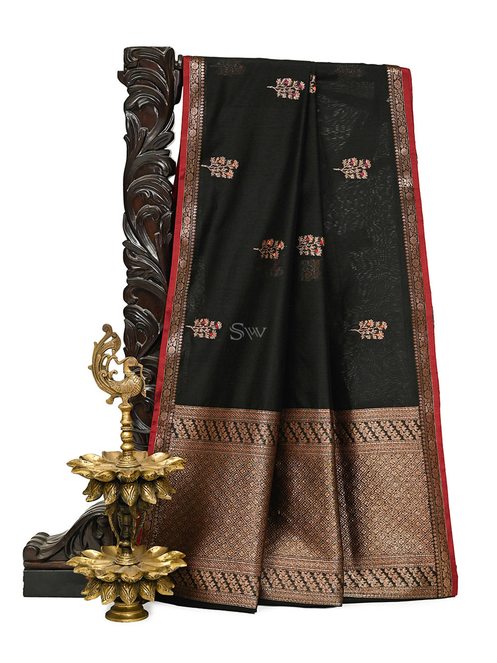 Black Booti Chanderi Silk Handloom Banarasi Saree - Sacred Weaves