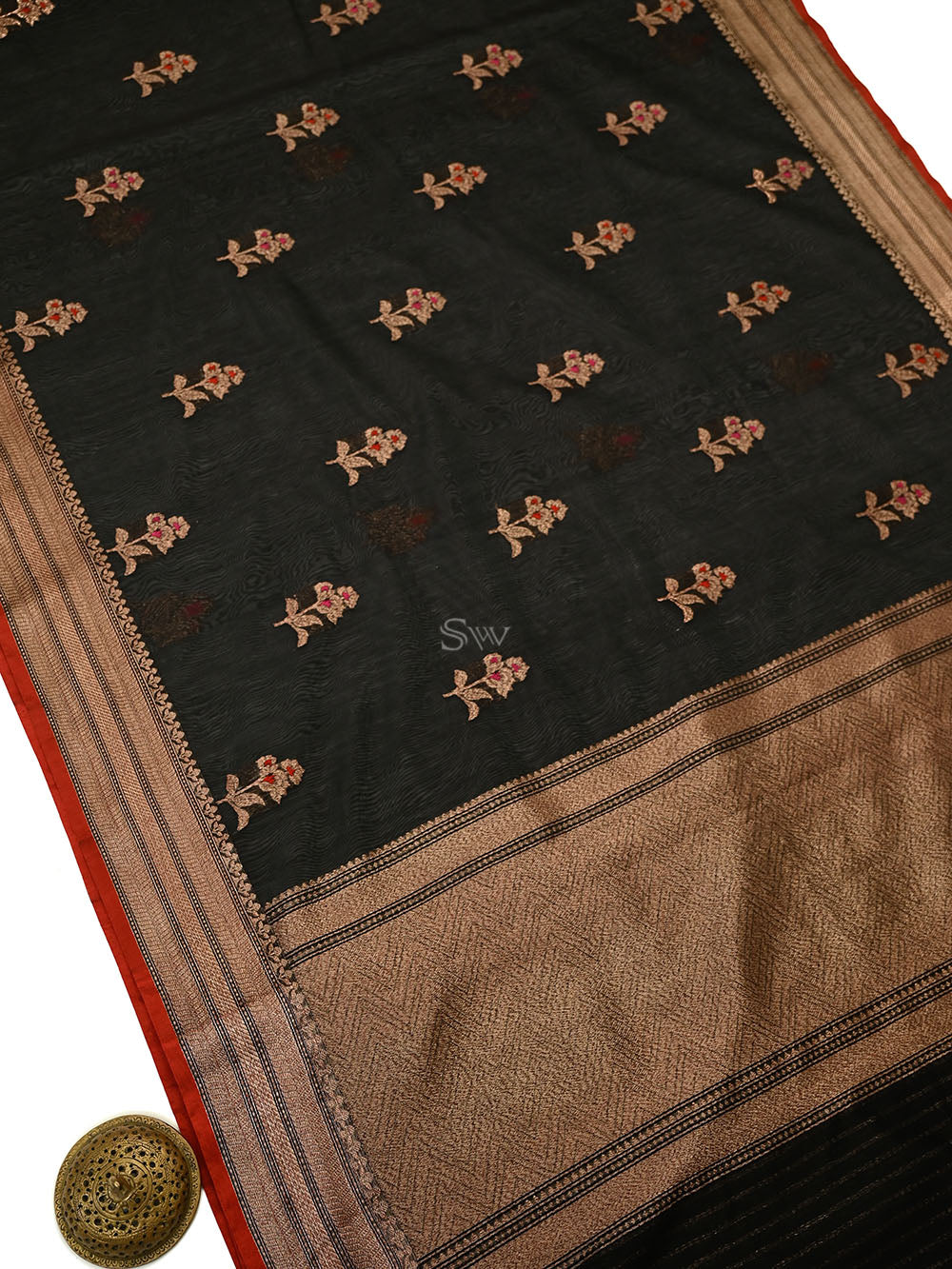 Black Booti Chanderi Silk Handloom Banarasi Saree - Sacred Weaves