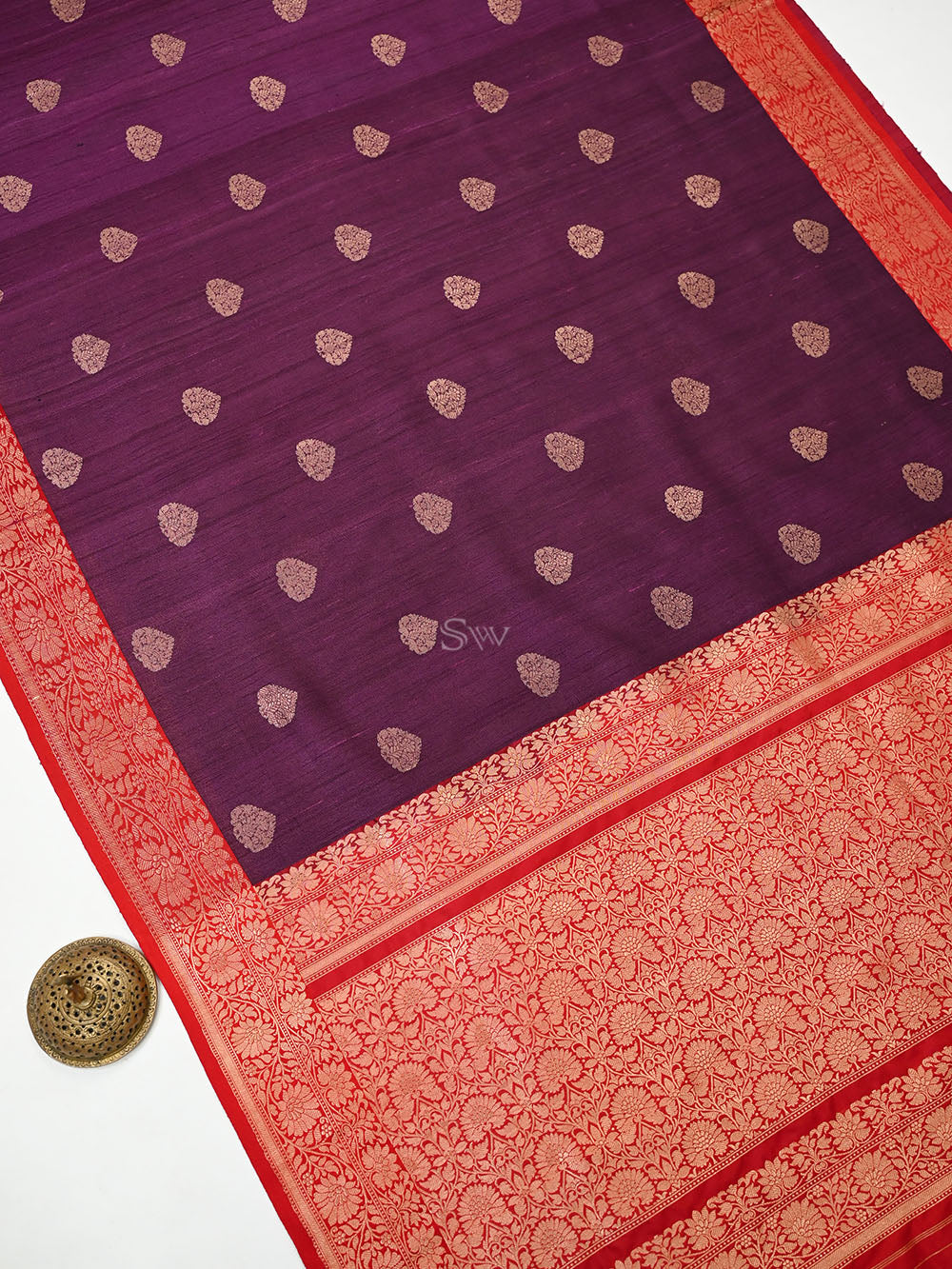 Dark Wine Red Booti Tussar Silk Handloom Banarasi Saree - Sacred Weaves