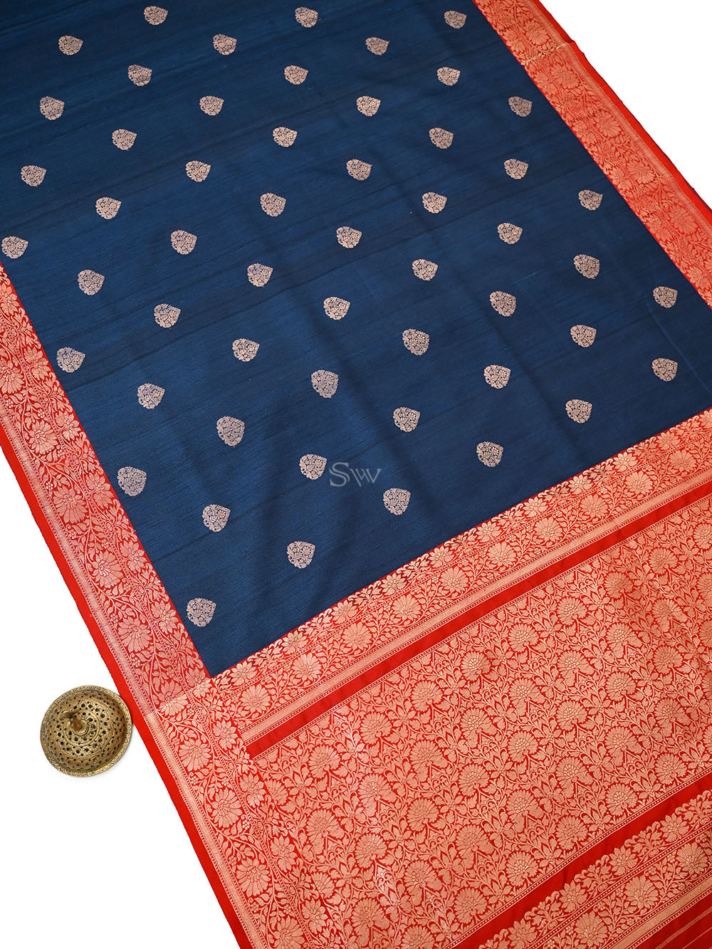 Blue Red Booti Tussar Silk Handloom Banarasi Saree - Sacred Weaves