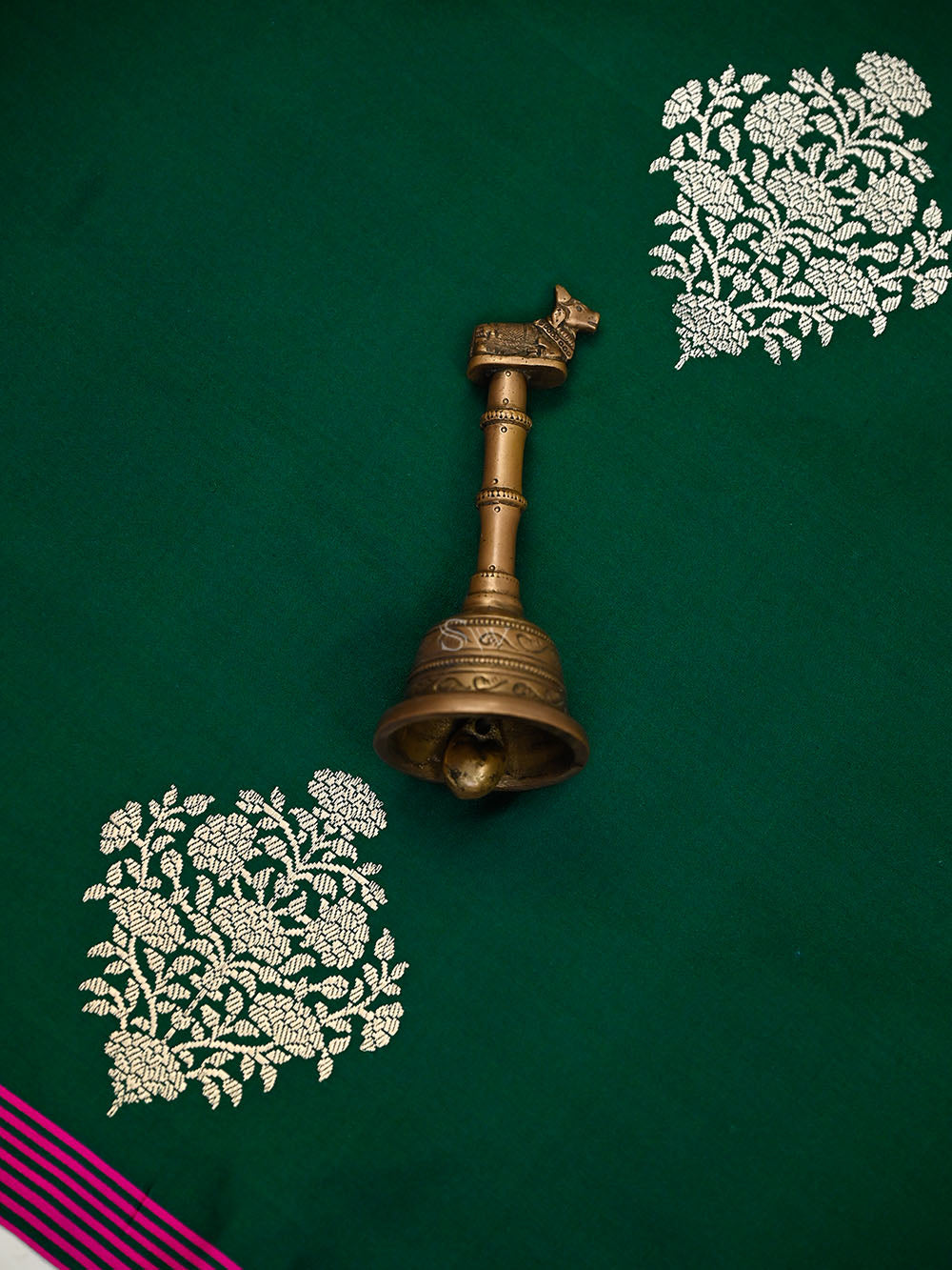 Bottle Green Booti Sona Roopa Satin Silk Handloom Banarasi Saree - Sacred Weaves