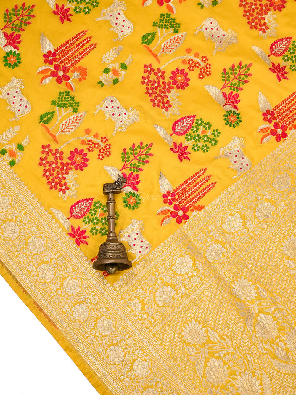 Yellow Shikargah Meenakari Katan Silk Handloom Banarasi Saree - Sacred Weaves