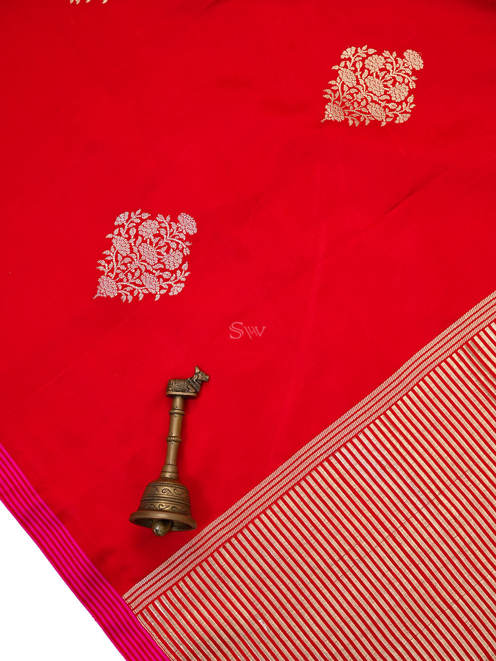 Red Booti Sona Roopa Satin Silk Handloom Banarasi Saree - Sacred Weaves