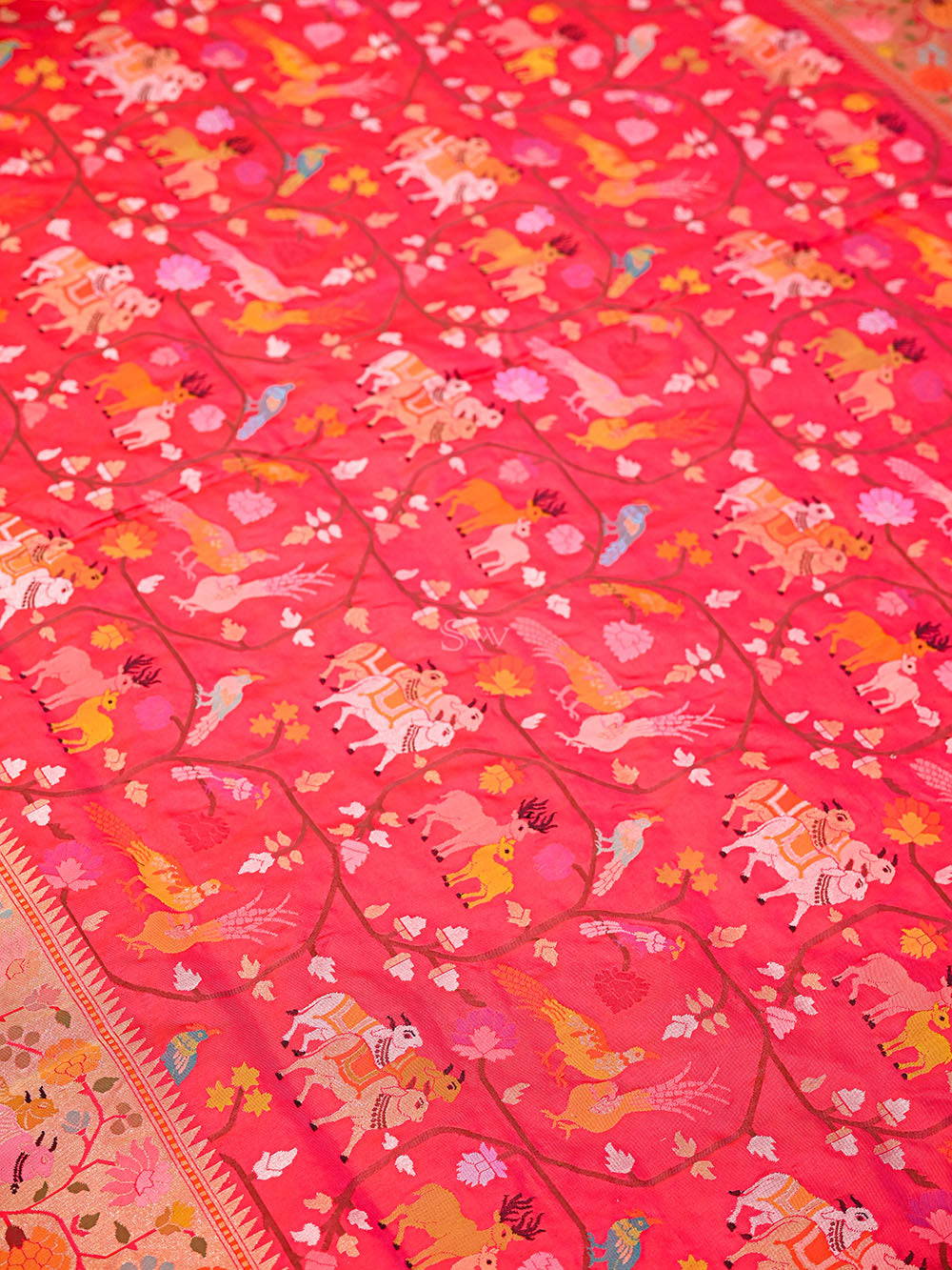 Dark Pink Shikargah Meenakari Real Zari Silk Handloom Banarasi Saree - Sacred Weaves