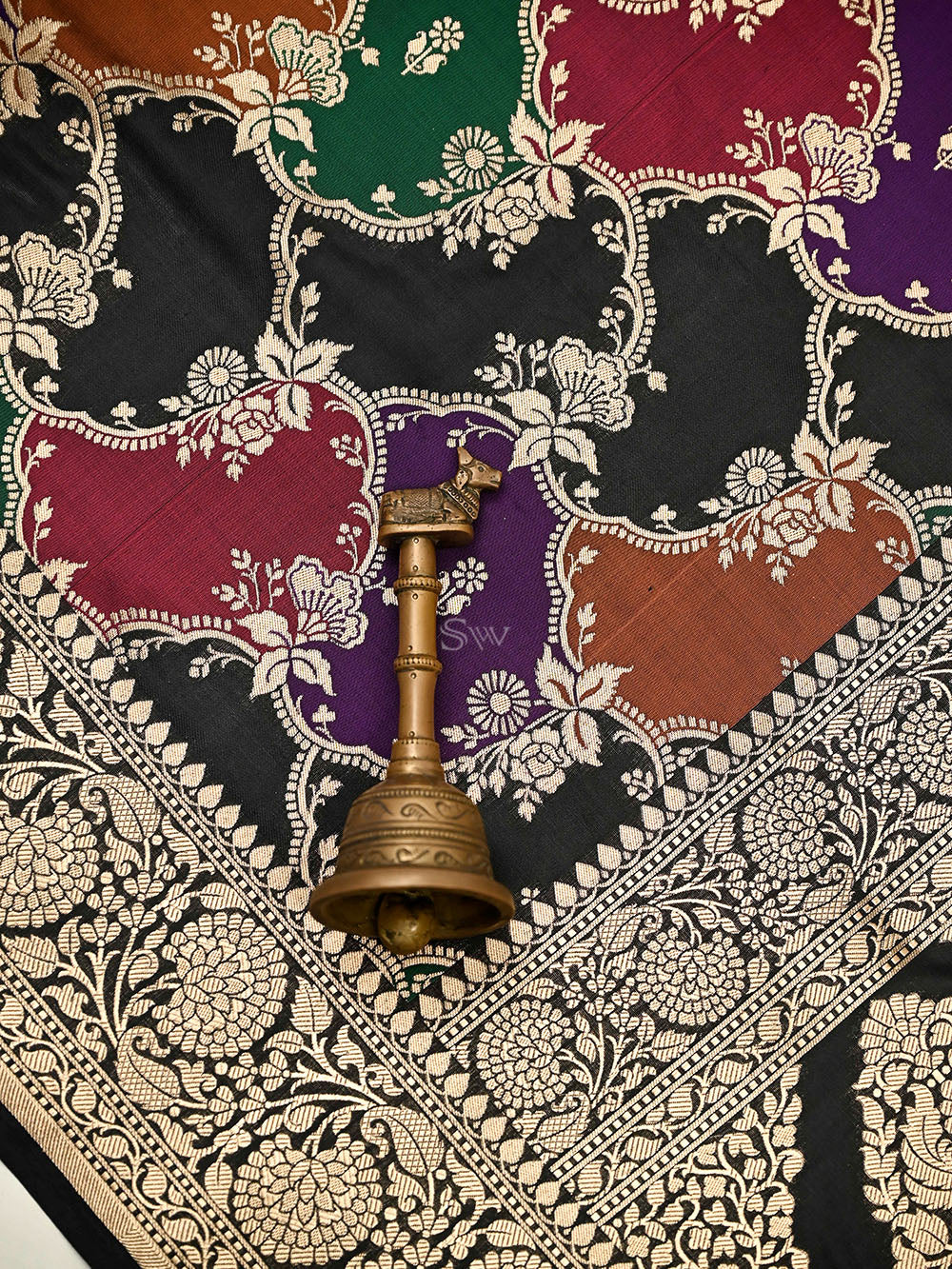 Black Rangkat Jaal Katan Silk Handloom Banarasi Saree - Sacred Weaves